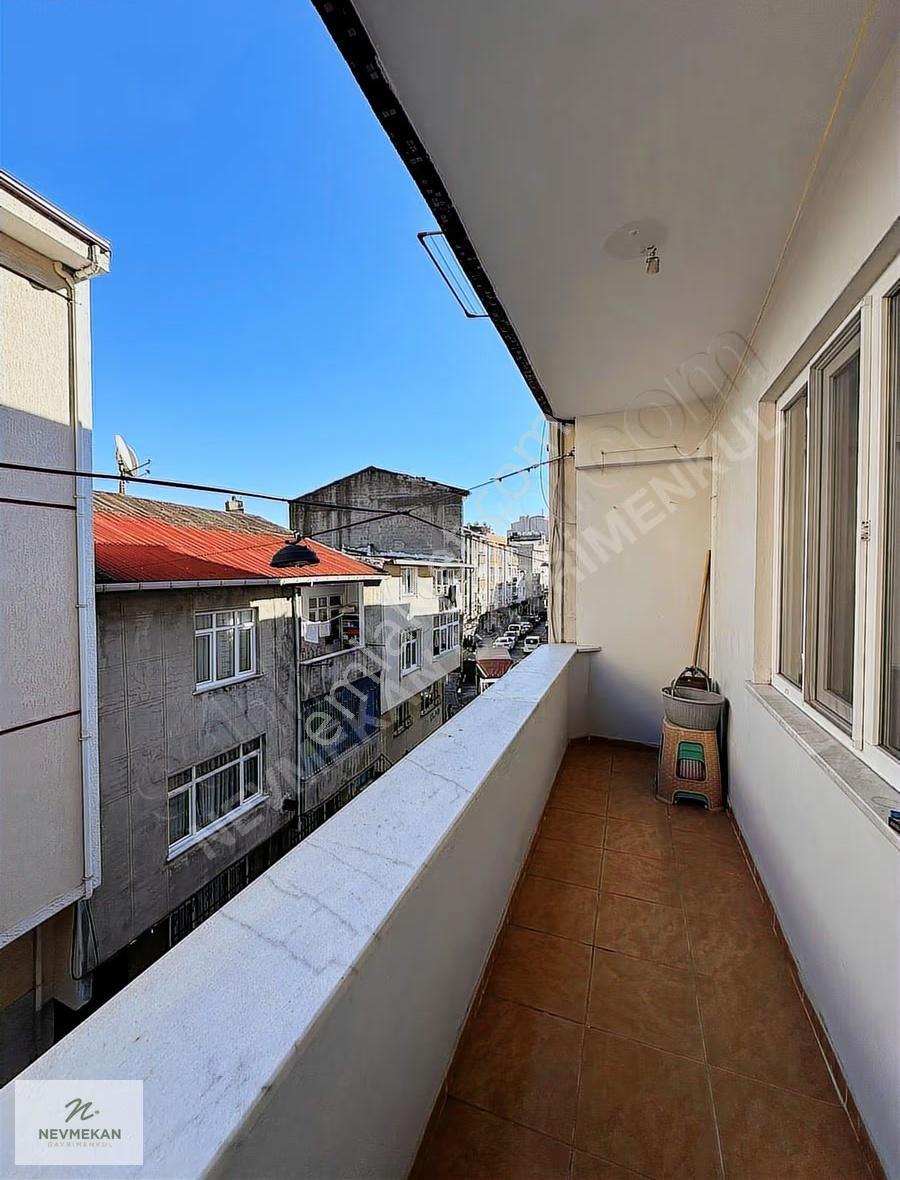 Nevmekan Gayrimenkul'den Kredili 2+1 Ferah Bakımlı Satılık Daire - Görsel 15