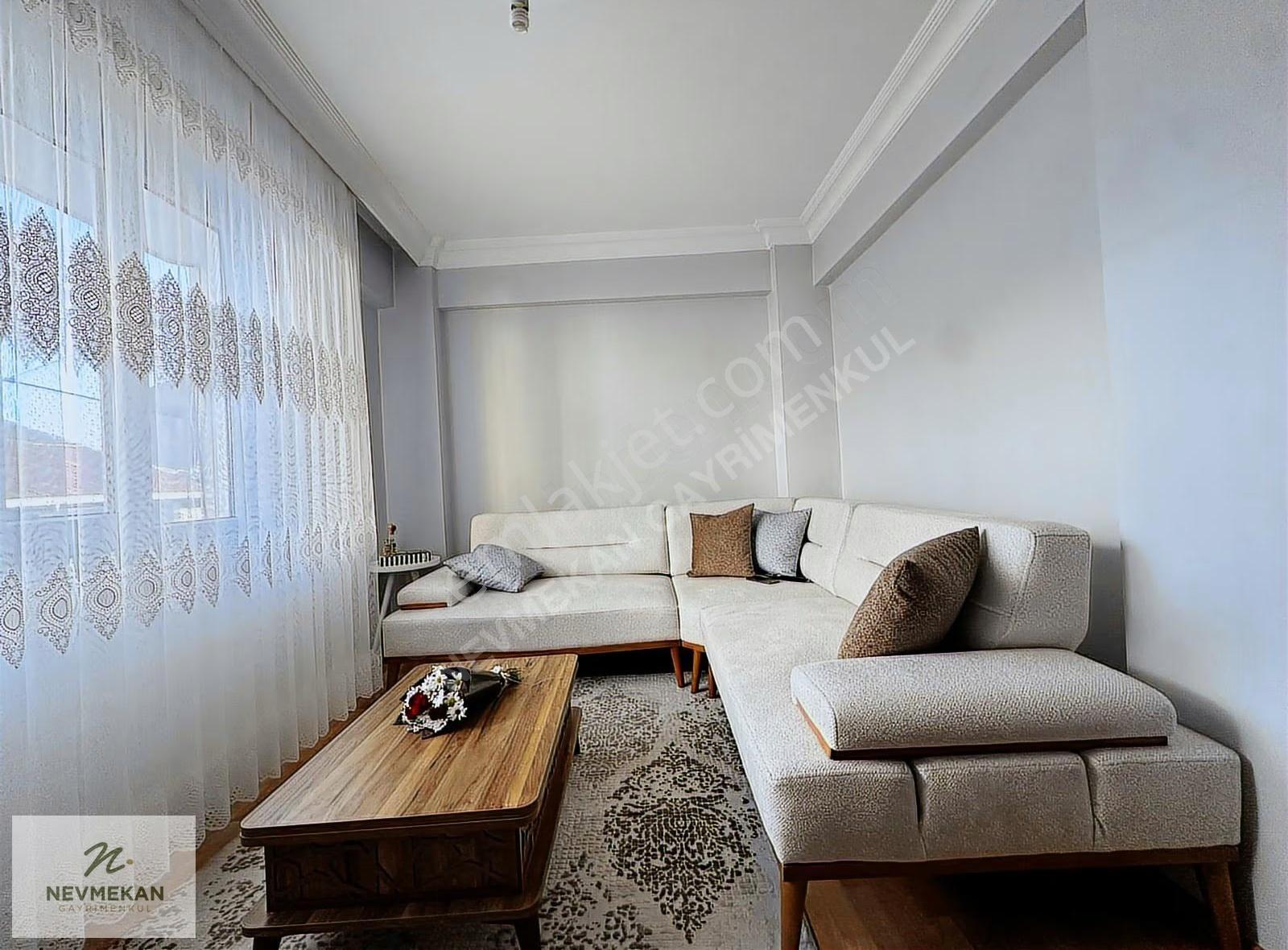 Nevmekan Gayrimenkul'den Kredili 2+1 Ferah Bakımlı Satılık Daire - Görsel 3