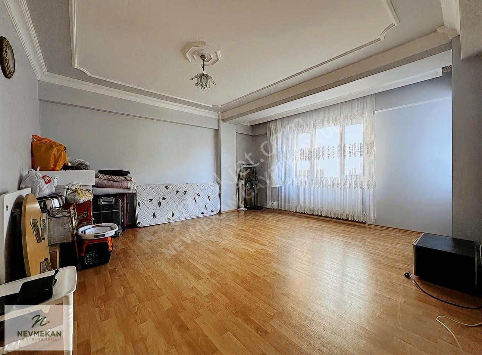 Nevmekan Gayrimenkul'den Kredili 2+1 Ferah Bakımlı Satılık Daire - Görsel 2