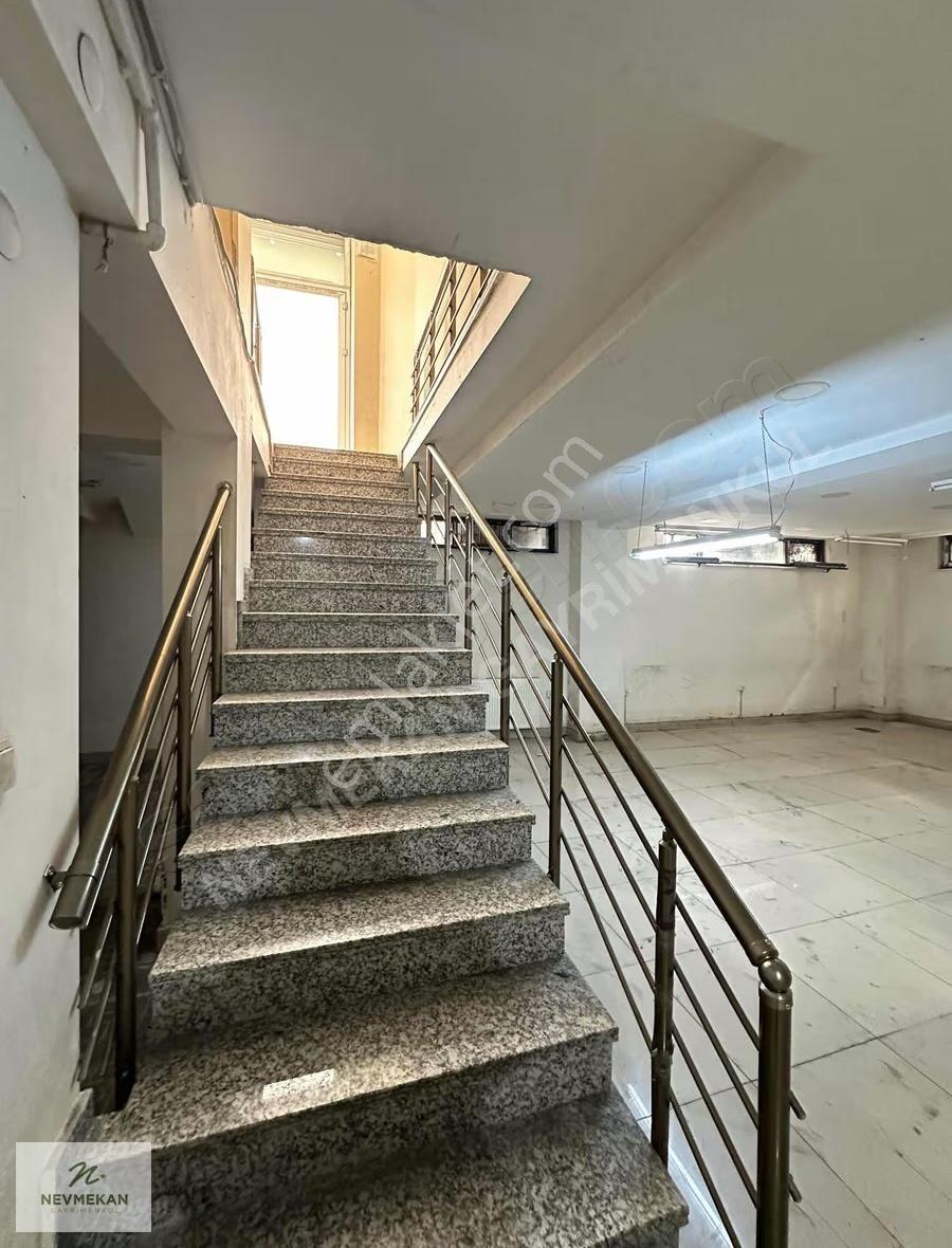 Nevmekan Gayrimenkulden Merkezi Yeni Binada 180m2 Kiralık Dükkan - Görsel 9
