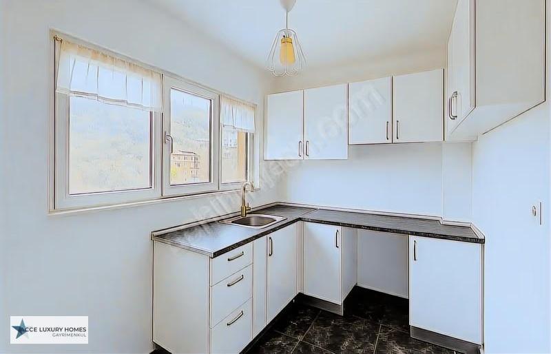 1+1 Anadolu Hisarı Boğaz Manzaralı Kiralık Daire - Görsel 4