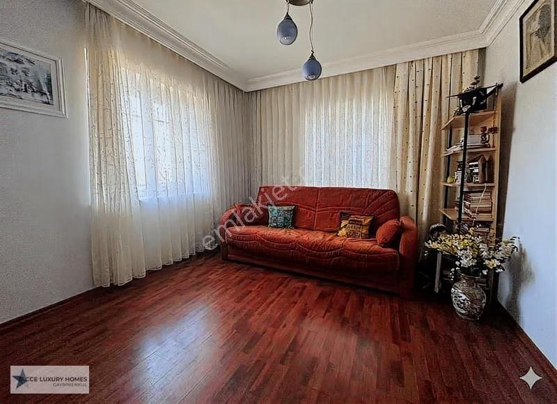 Beykoz'da , Panoramik Boğaz Manzaralı Mülk - Görsel 4