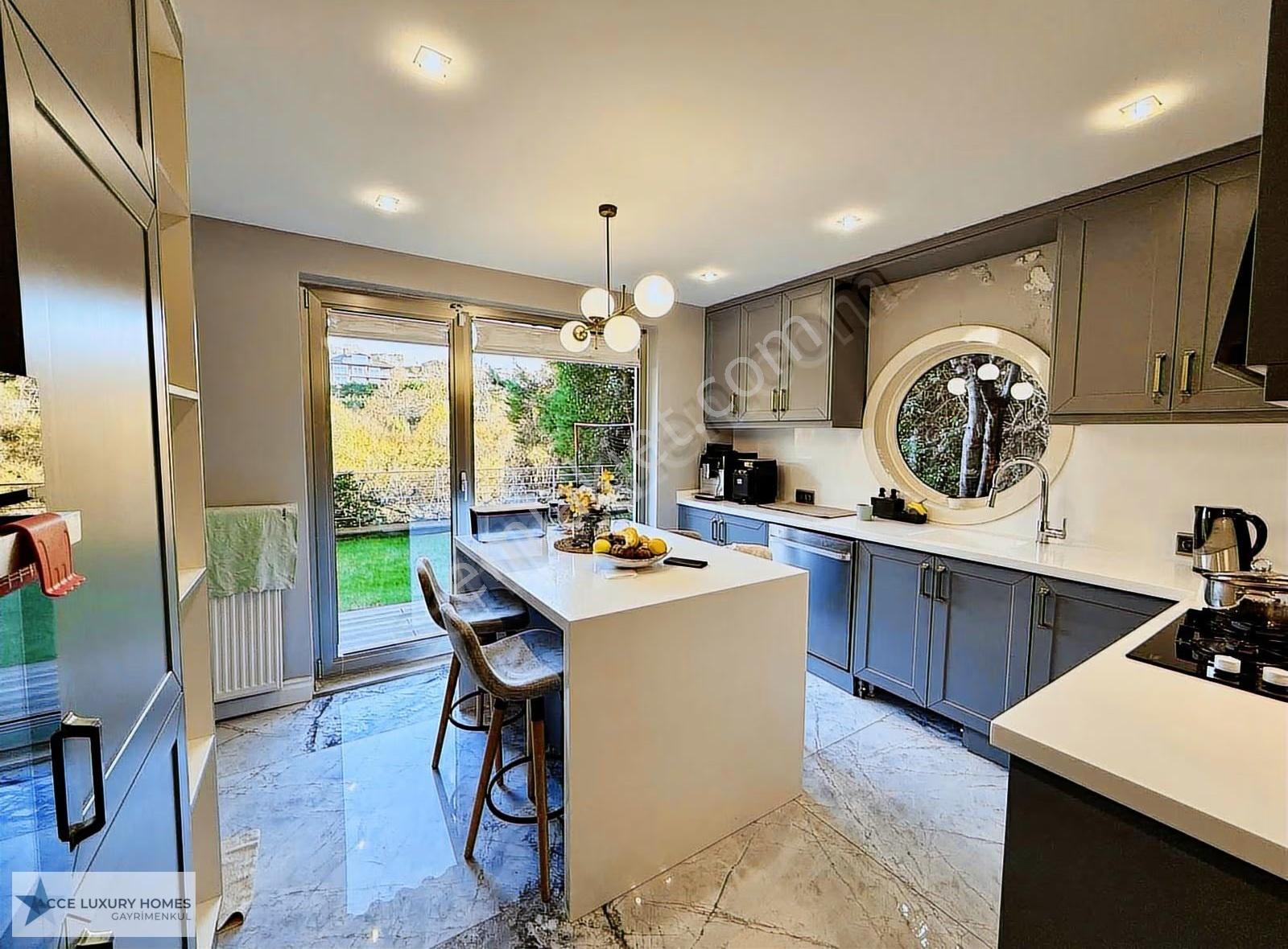 Acarkentte Güneycepheli Modern İç Mimarili Satılık Havuzlu Villa - Görsel 6