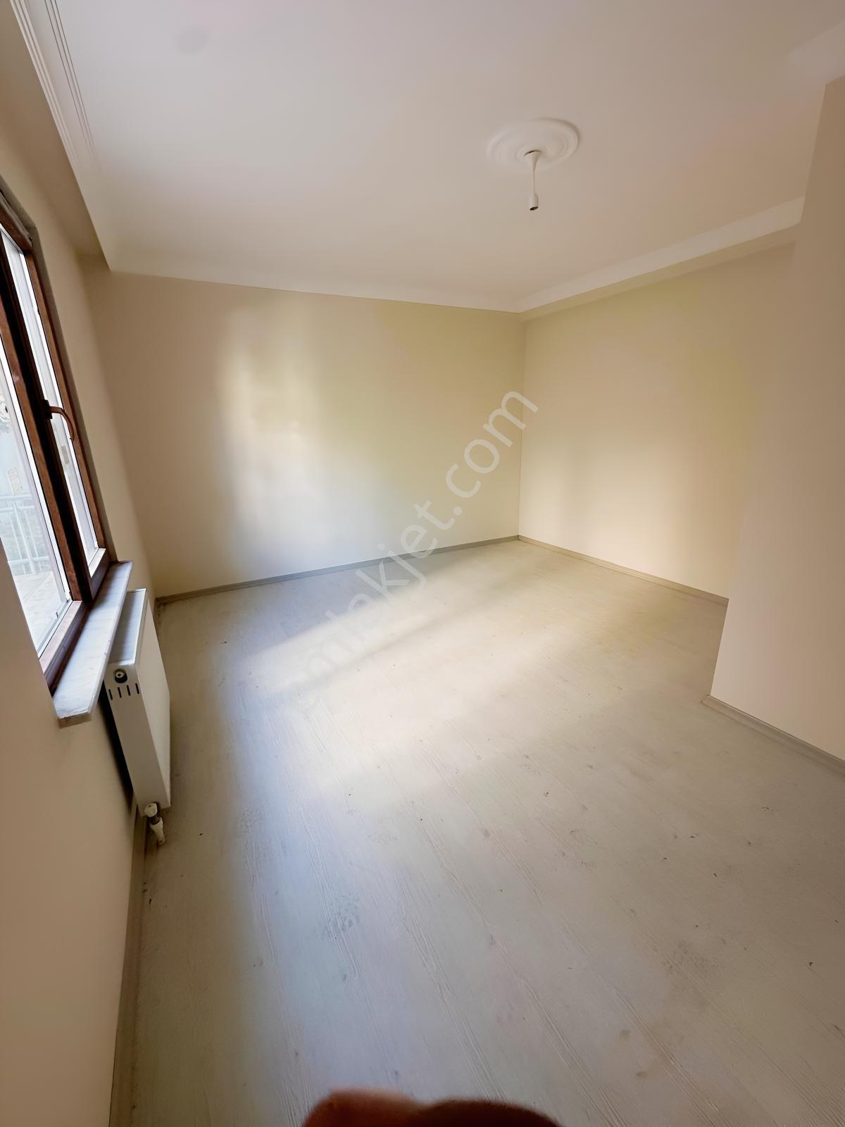 Ata Emlak'tan Yeni Binada 1+1 Giriş Kat 75 M2 Kiralık Daire - Görsel 19