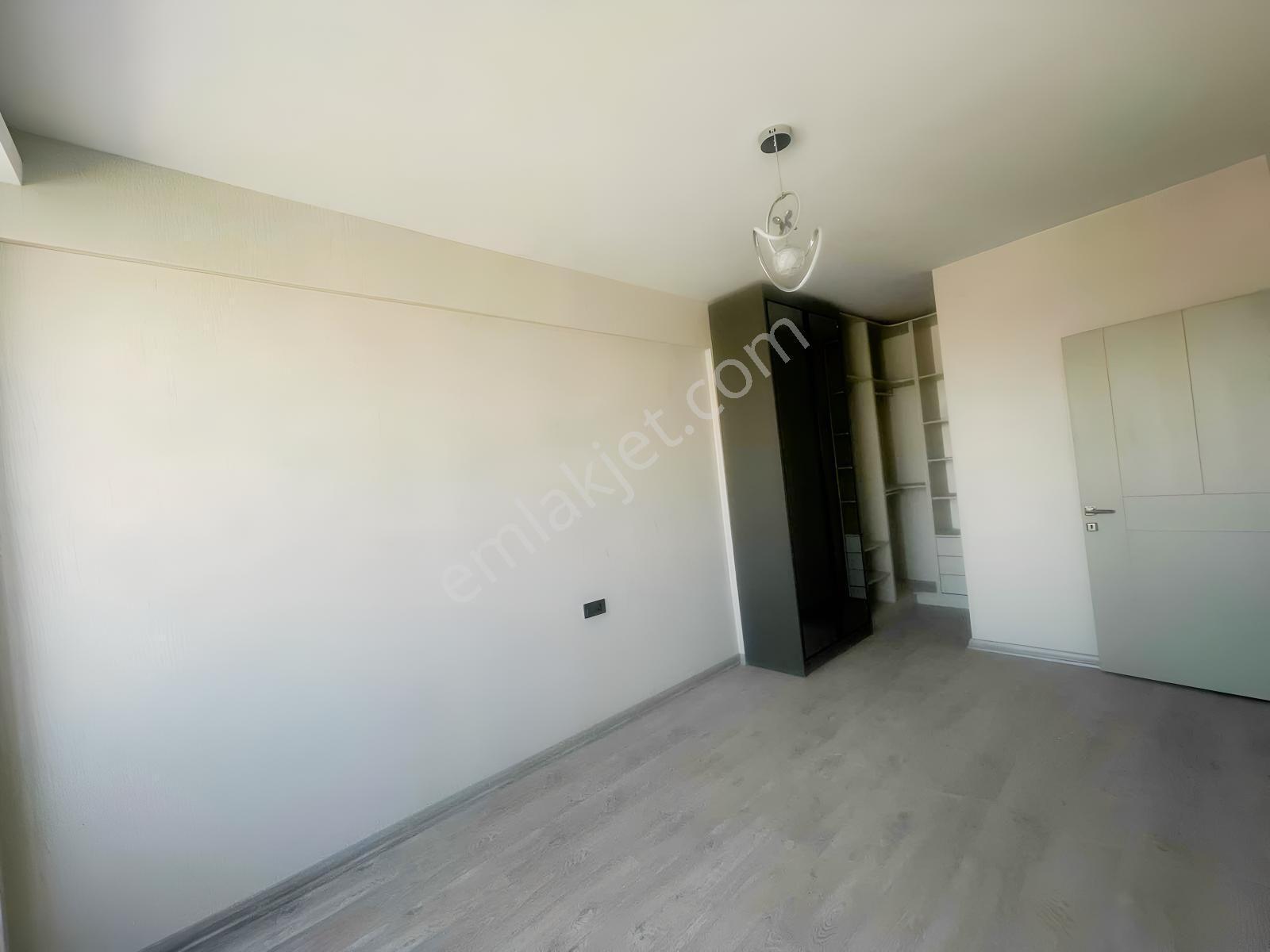 Pursaklar Da Site İçinde Sıfır Satılık 2+1 Daire - Görsel 17