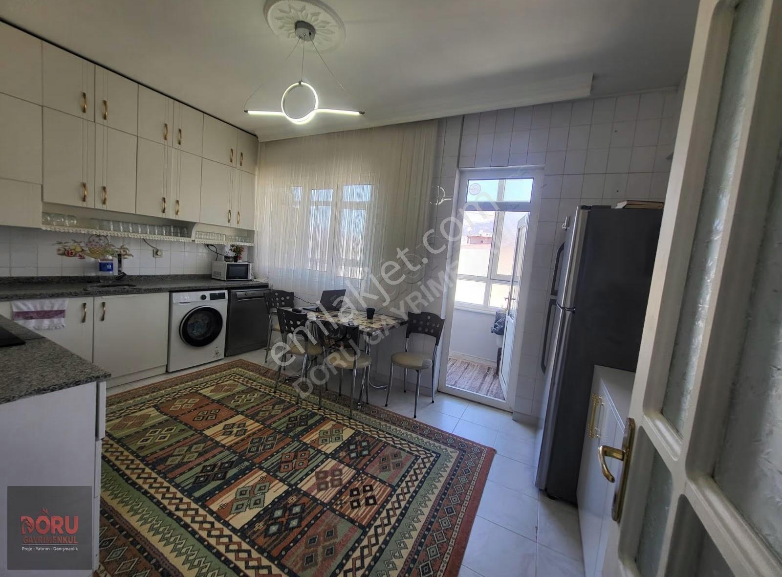 Çarşı Merkez Valiliğin Arka Cadede Geniş Full Yapılı Kiralık 3+1 - Görsel 14