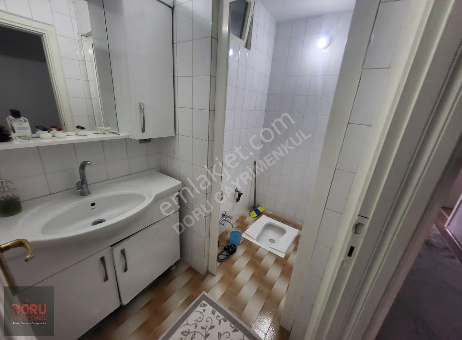 Çarşı Merkez Valiliğin Arka Cadede Geniş Full Yapılı Kiralık 3+1 - Görsel 10