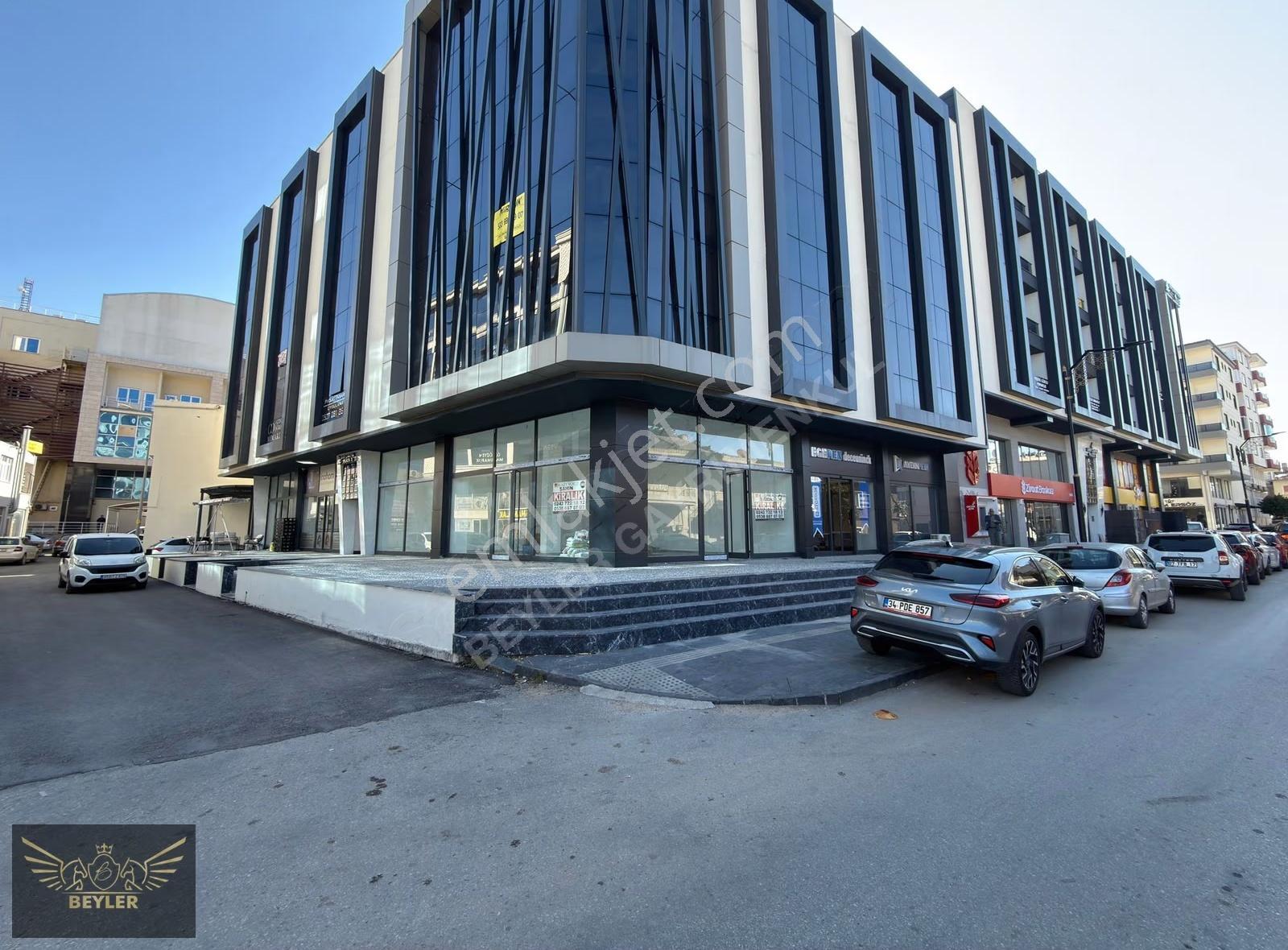 Serik Merkezi Lokasyonda Kiralık 2+1 3.kat Lüks Ofis