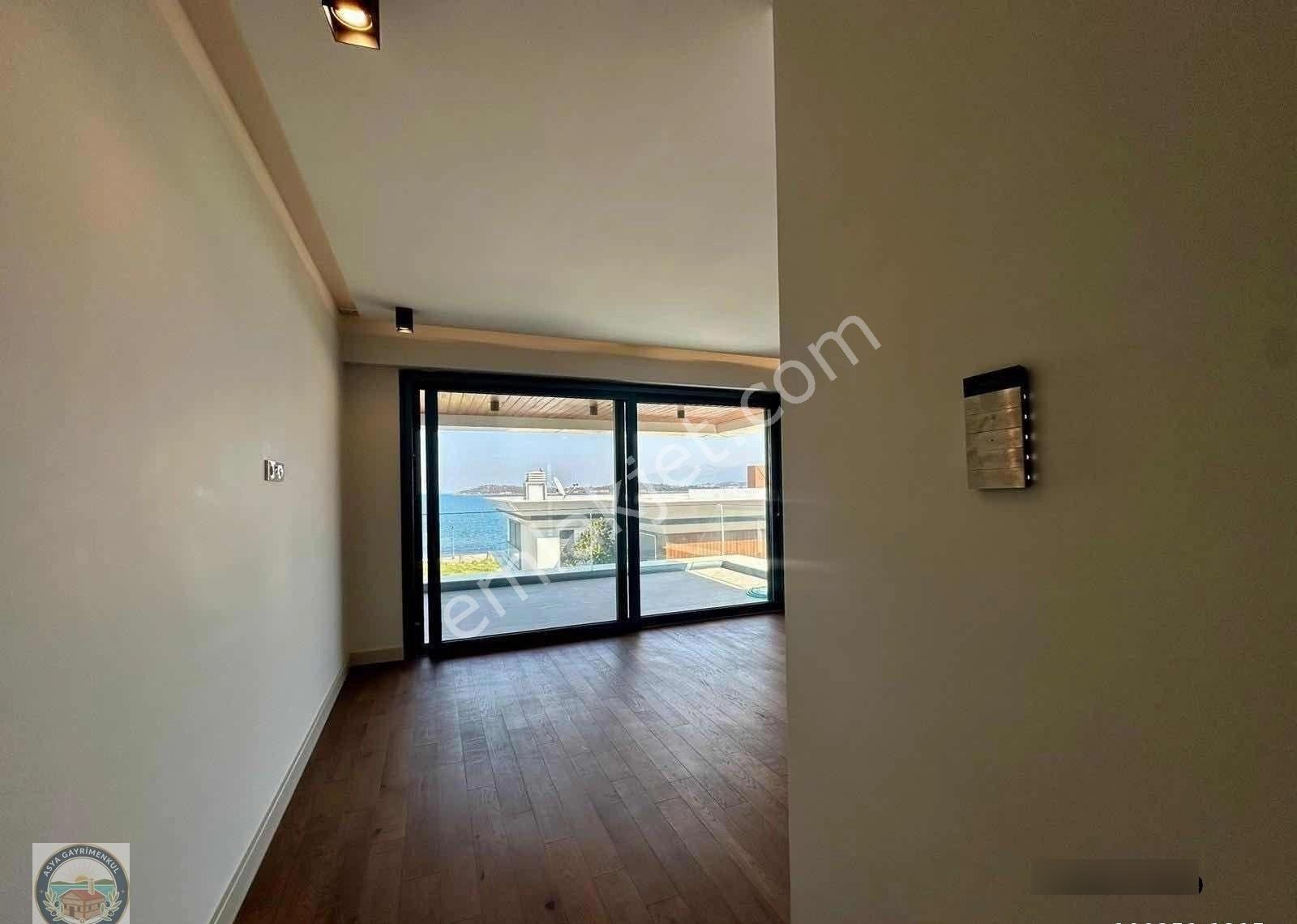 Urlanın Kalbinde, Denize Sıfır Bir Yaşam Ultra Lüks Villa - Görsel 25