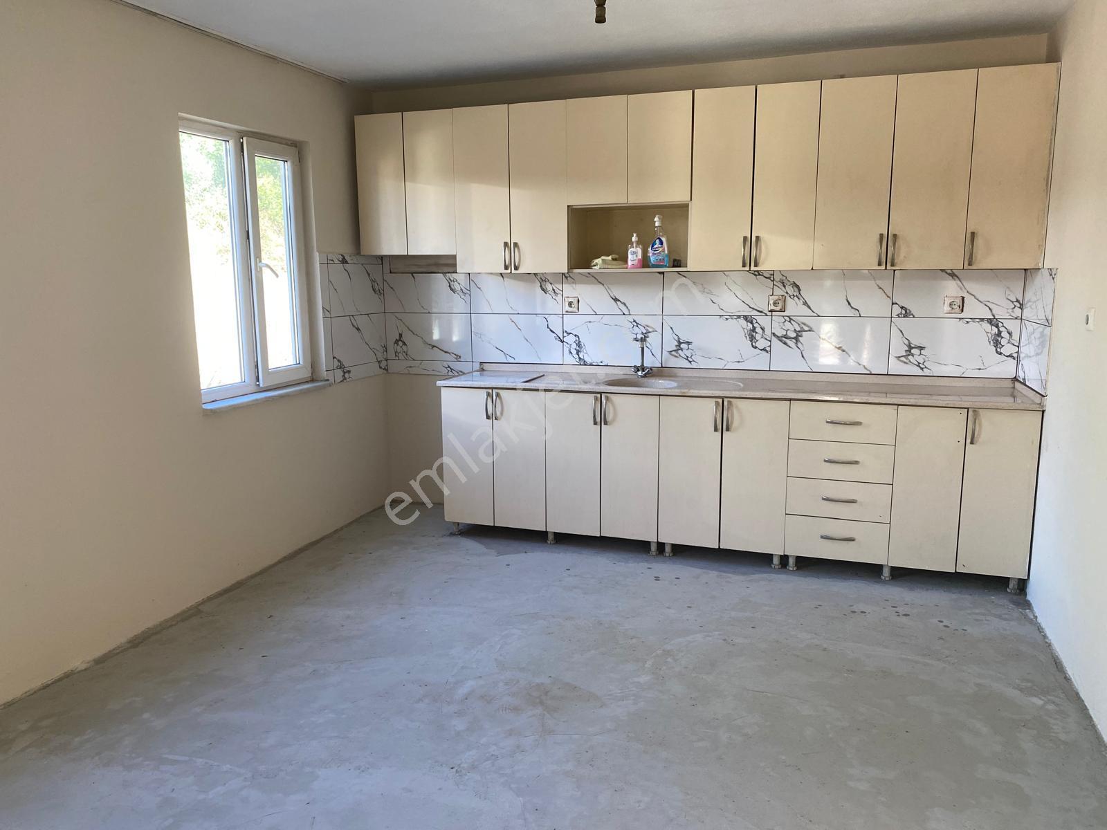 Remax Area'dan İnegöl'de Çiftlik Düzeni Kurulu Satılık Arazi - Görsel 14
