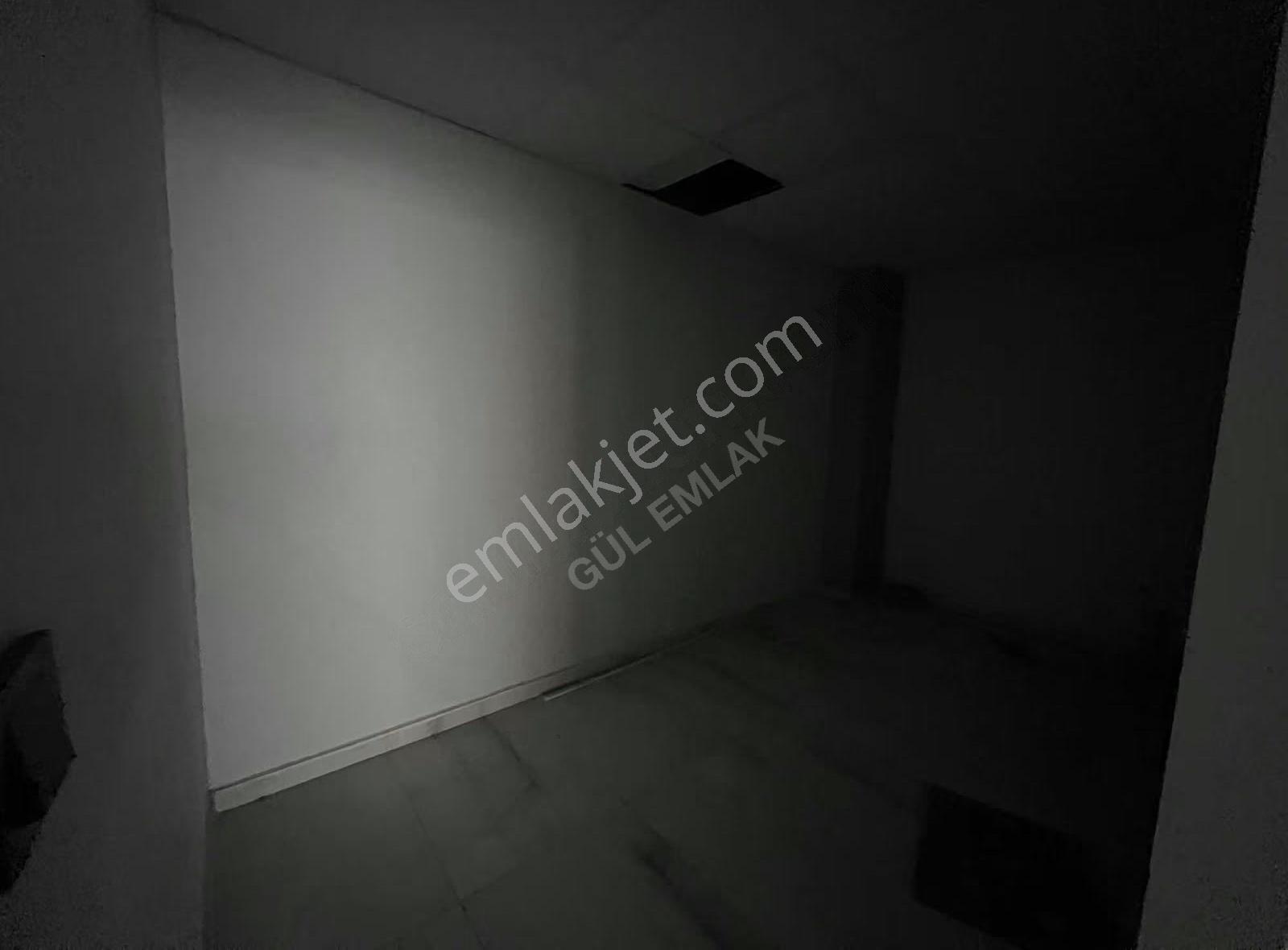 Gül Emlaktan Kiralık Dükkan - Görsel 17