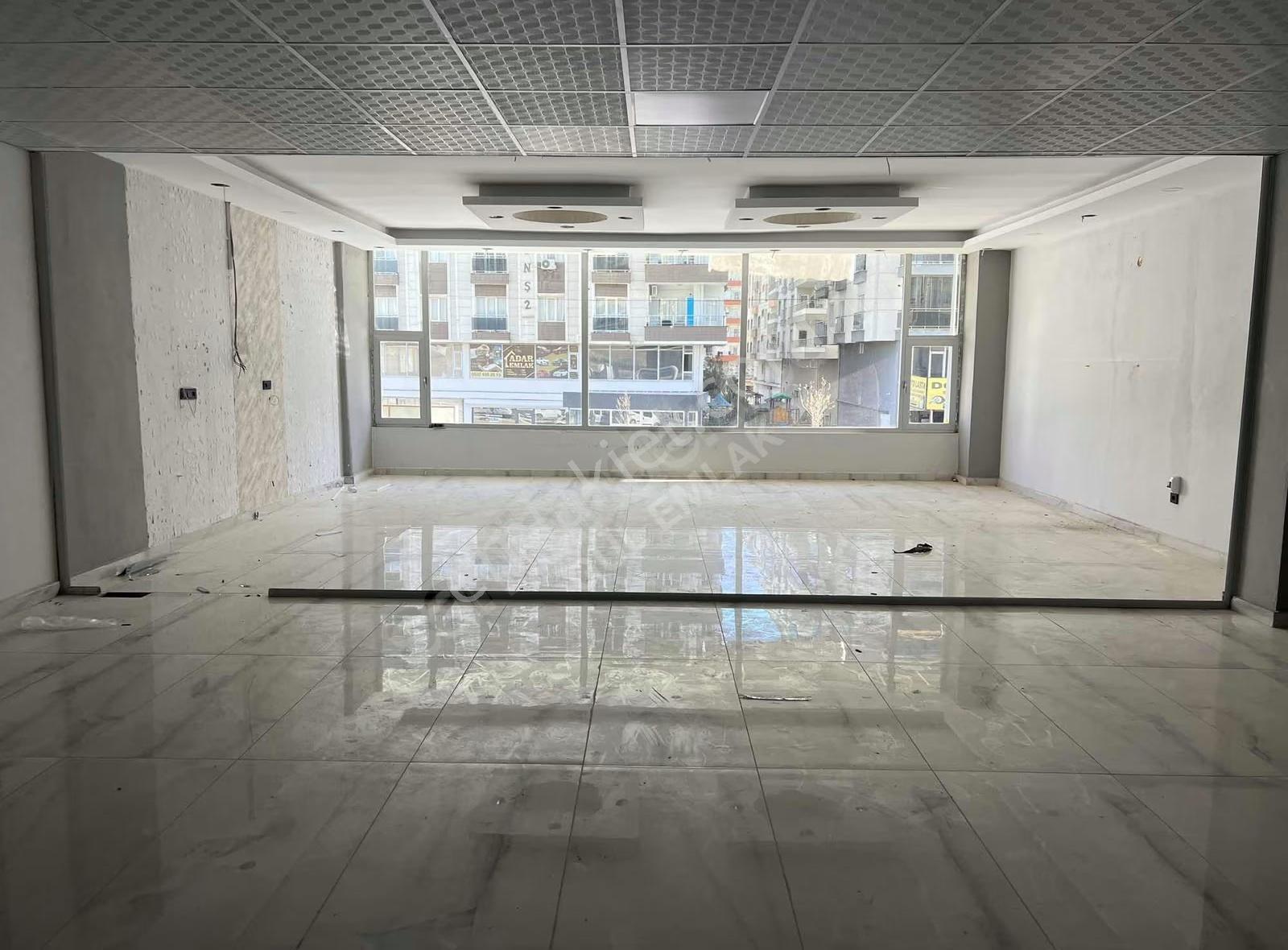 Gül Emlaktan Kiralık Dükkan - Görsel 21