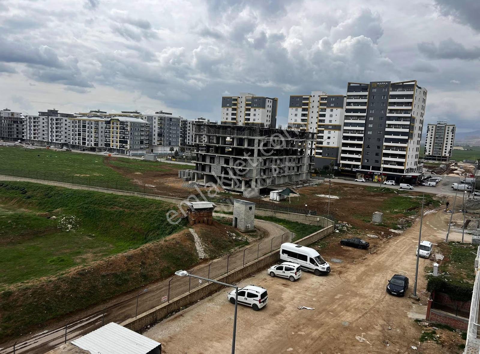 Gül Emlaktan Kiralık Lüks Daire - Görsel 23