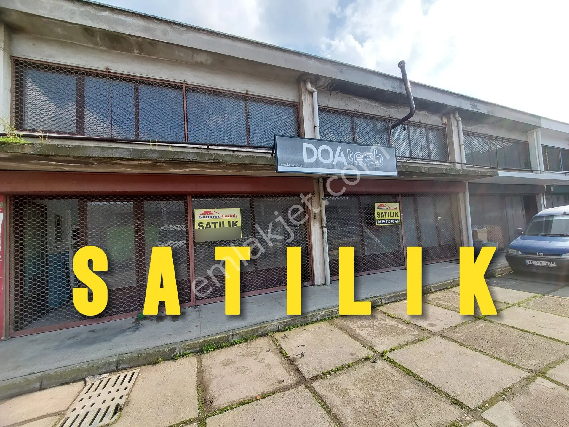 Otosansit Büyükoto Parçacılar Sitesinde Satılık 216m2 Dükkan - Görsel 2