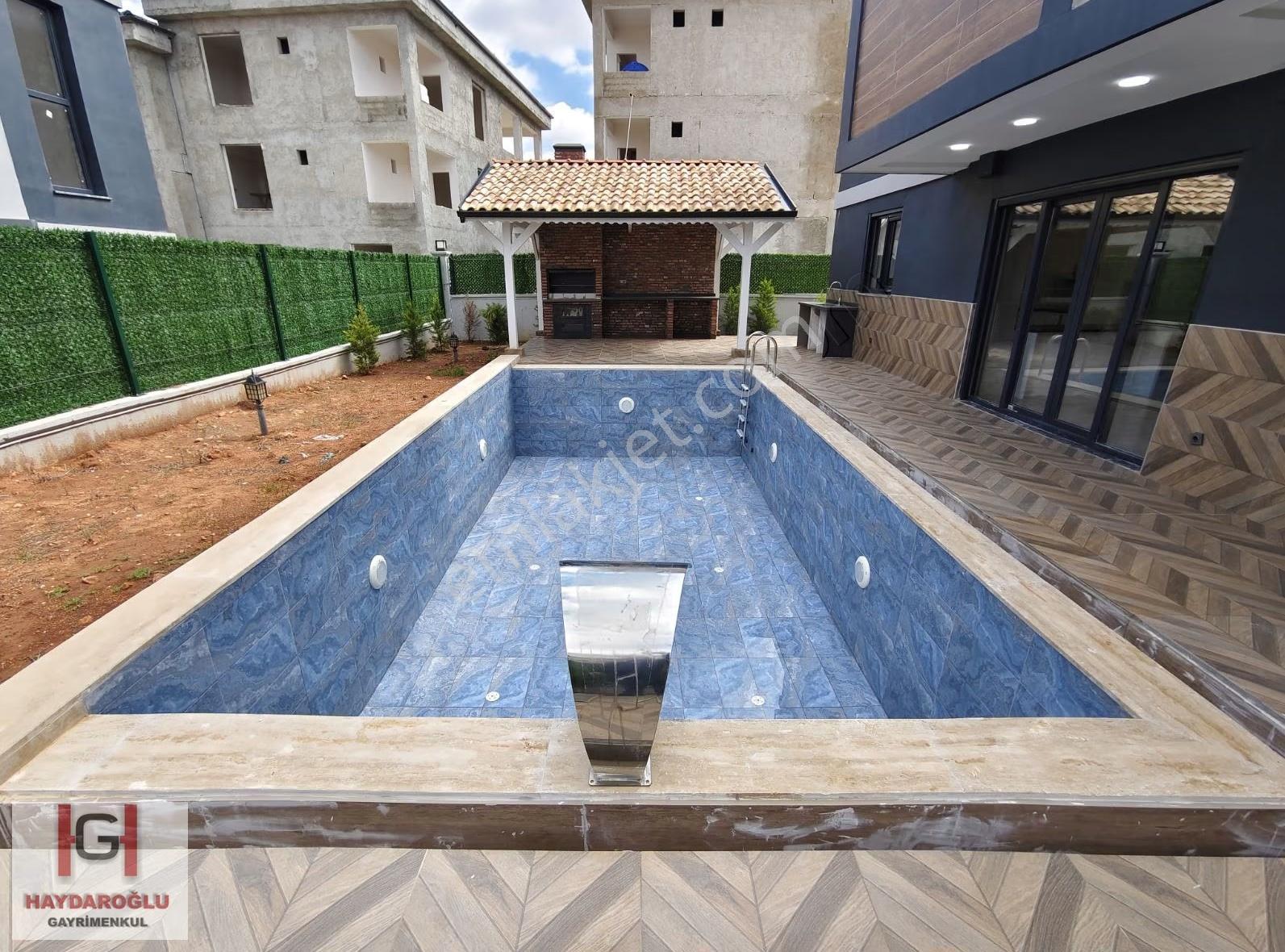 Körkün Mimar Sinan'da Özel Yüzme Havuzlu,sitede 4,5+1 Lüks Villa - Görsel 35