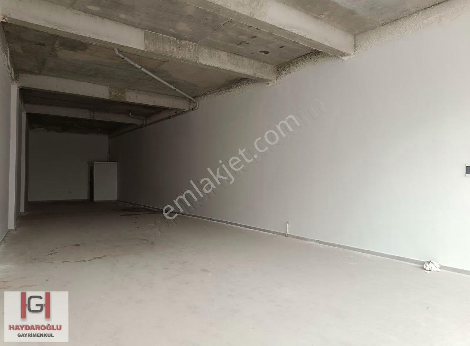 Gaziantep Karacaahmet Ana Caddede Geniş Cepheli Kiralık Dükkan - Görsel 11