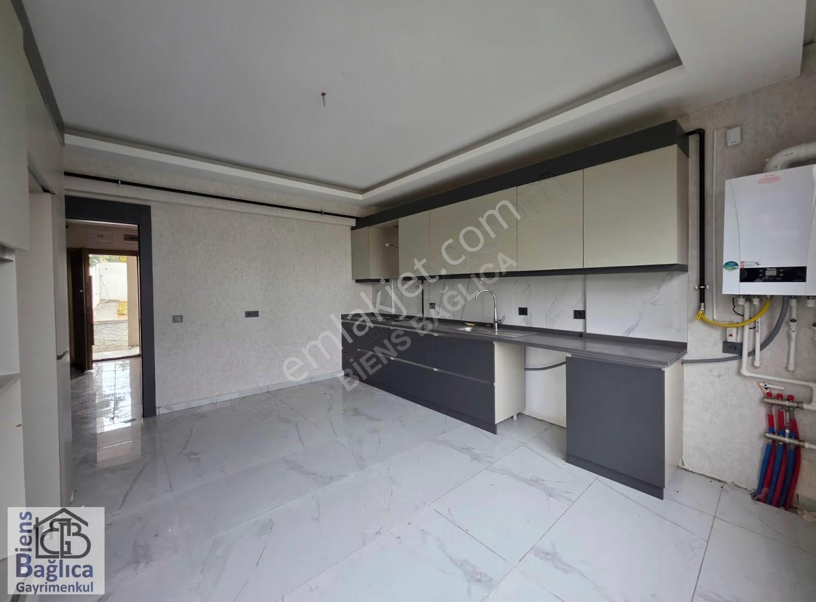 Bağlıcada Satılık Villa - Görsel 26