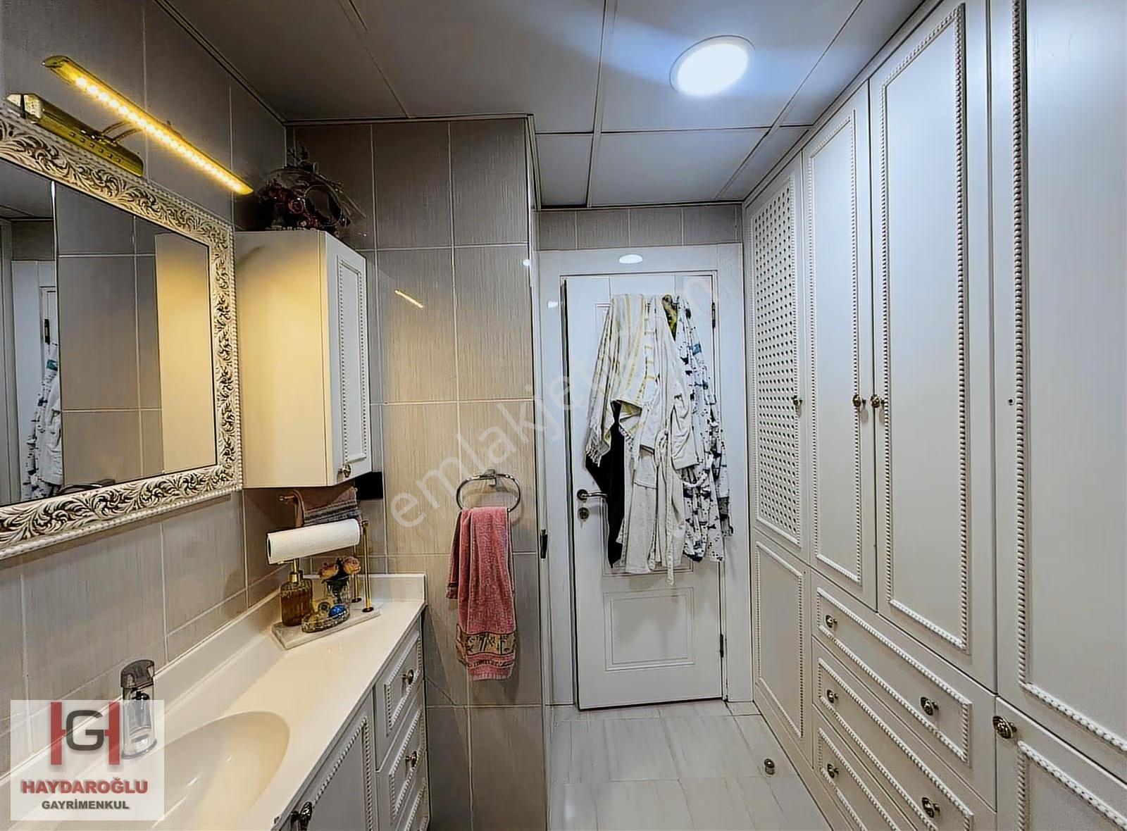 Güvenevler Mah'de Site İçerisinde Satılık 3+1 Bakımlı Daire - Görsel 23
