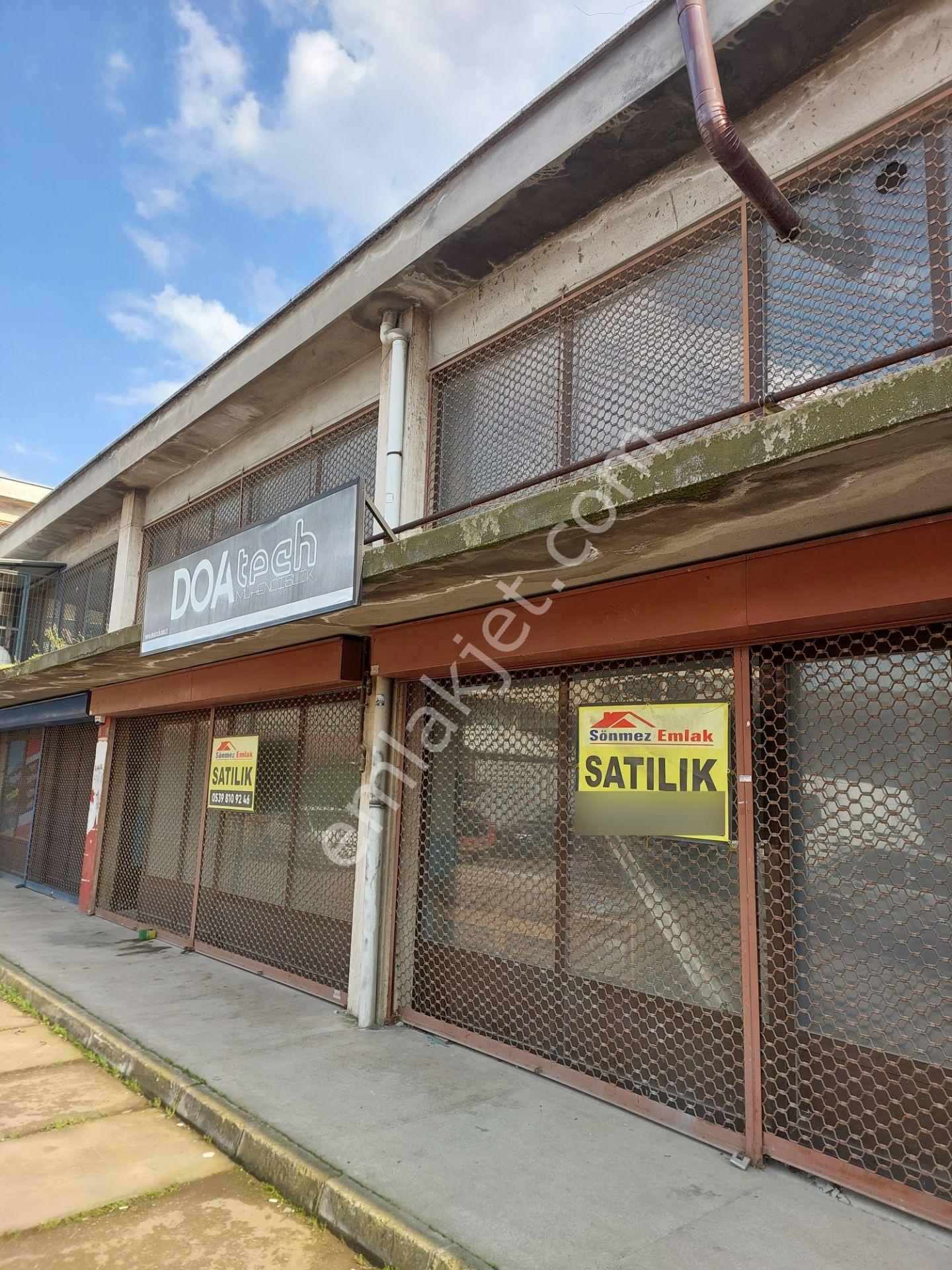 Otosansit Büyükoto Parçacılar Sitesinde Satılık 108m2 Dükkan - Görsel 9