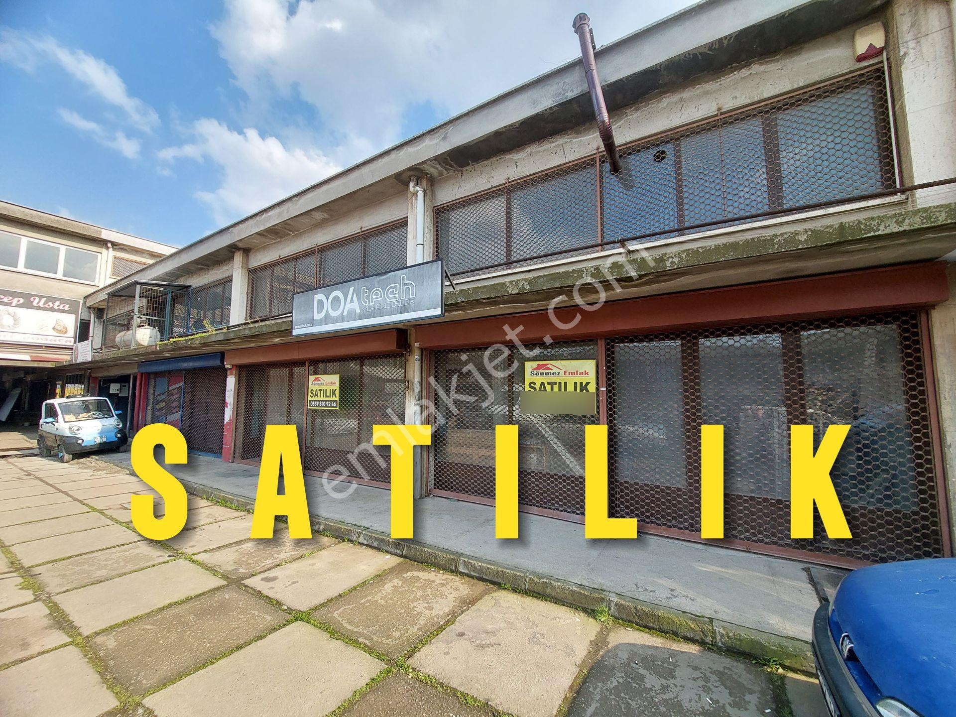 Otosansit Büyükoto Parçacılar Sitesinde Satılık 108m2 Dükkan - Görsel 3