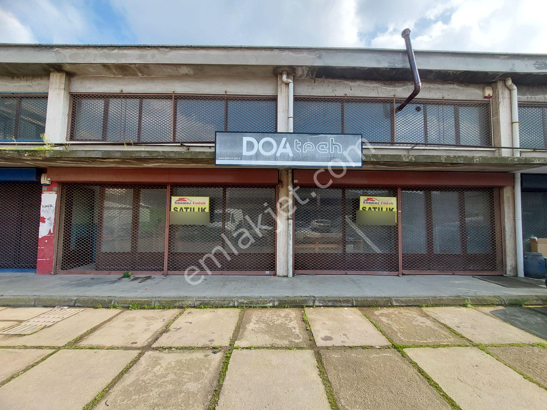 Otosansit Büyükoto Parçacılar Sitesinde Satılık 108m2 Dükkan - Görsel 4