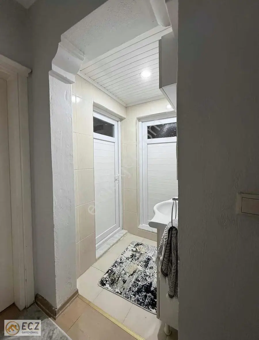 Ecz Gayrimenkul Den Satılık 3+1 İtfaiye Karşısı Ara Kat Daire