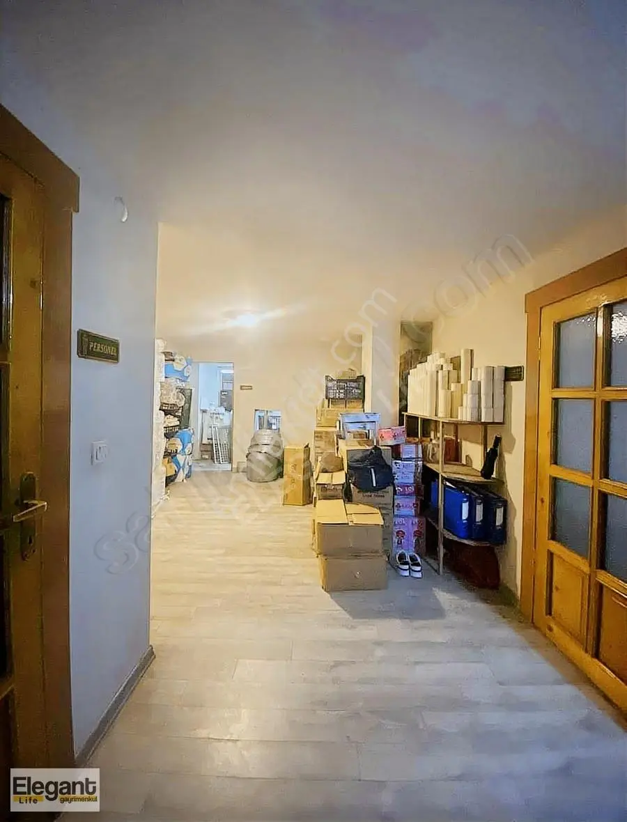 Elegant Life'dan Hazır Kiracılı 72 M2 Tek Tapu Satılık Dükkan - Görsel 2