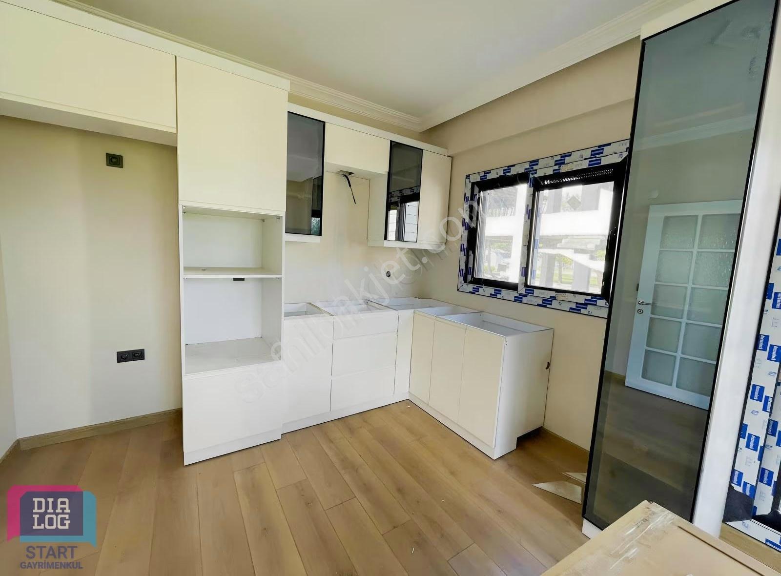 Kemalpaşa Örnekköyde Sıfır Lüks Satılık Villa - Görsel 11