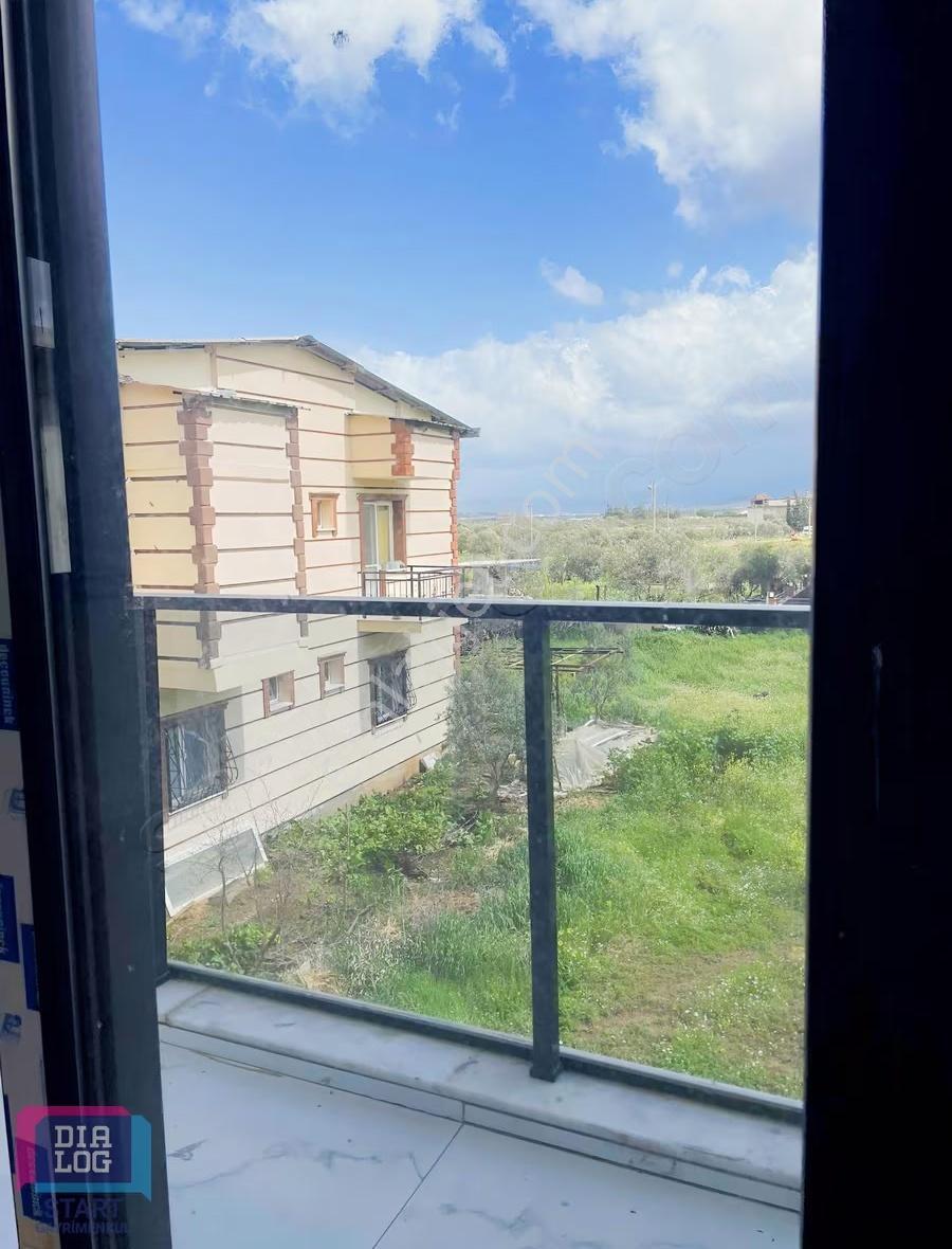 Kemalpaşa Örnekköyde Sıfır Lüks Satılık Villa - Görsel 17