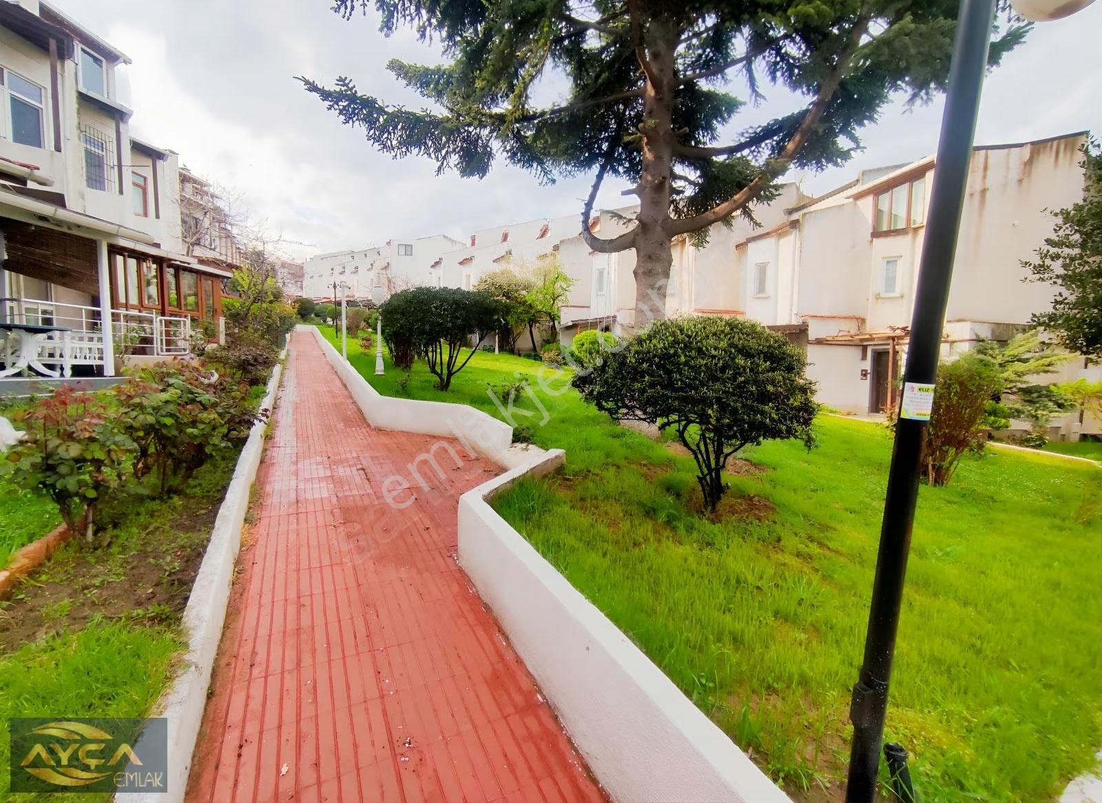 Fırsat Denize Sıfır Sitede Ayçadan Sat. 4+1 Bakımlı Lüks Villa - Görsel 16