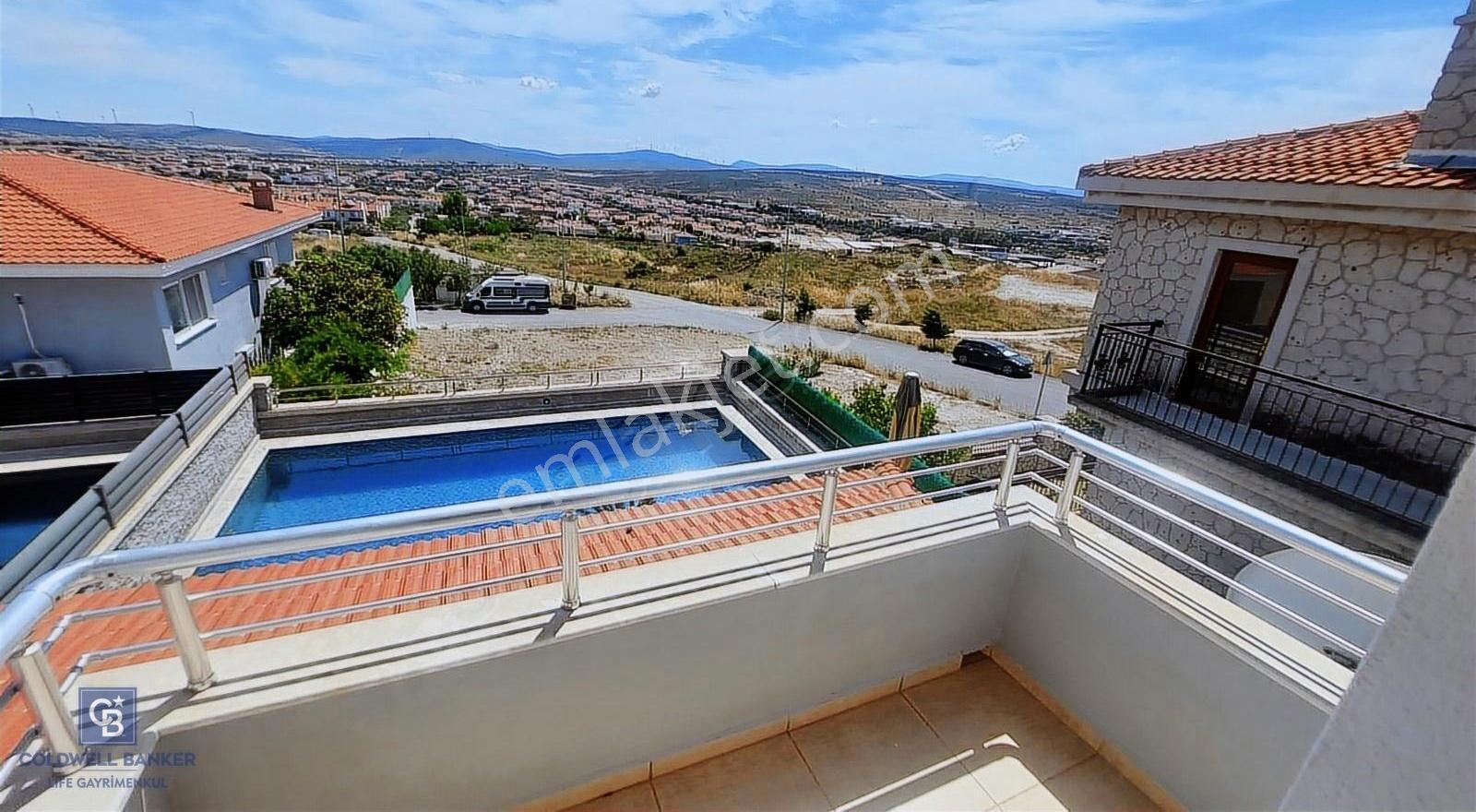Alaçatı Da Müstakil Havuzlu Kiralık 3+1 Villa ! - Görsel 7
