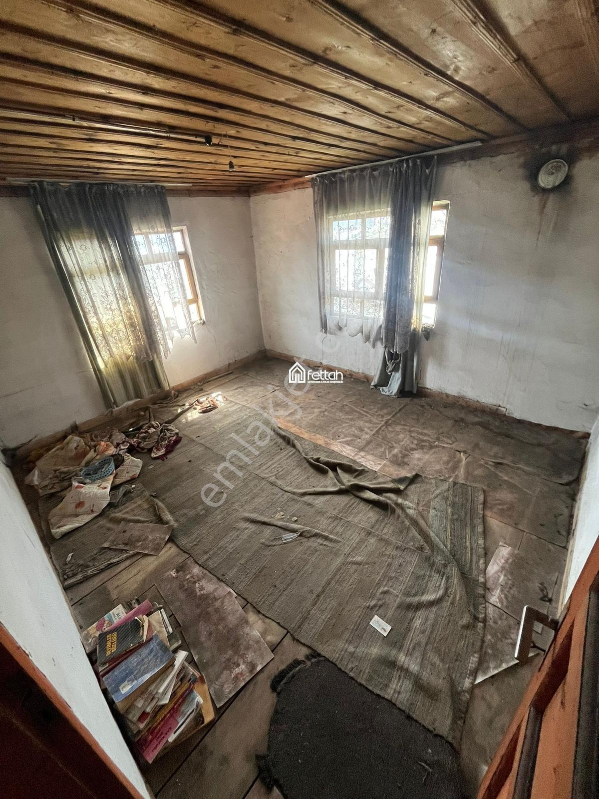 Kastamonu Saat Kulesi Yanında 310 M² Satılık Tarihi Ahşap Bina! - Görsel 6