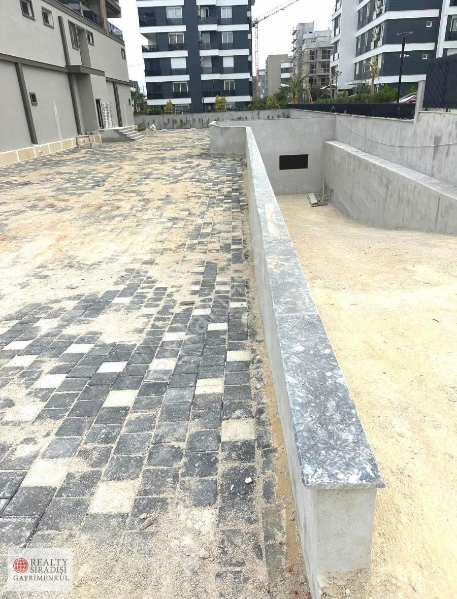 Altıntaş'ta Kardeşkentler 30 Luk Yolda Köşebaşı 324 M2 Dükkan - Görsel 3