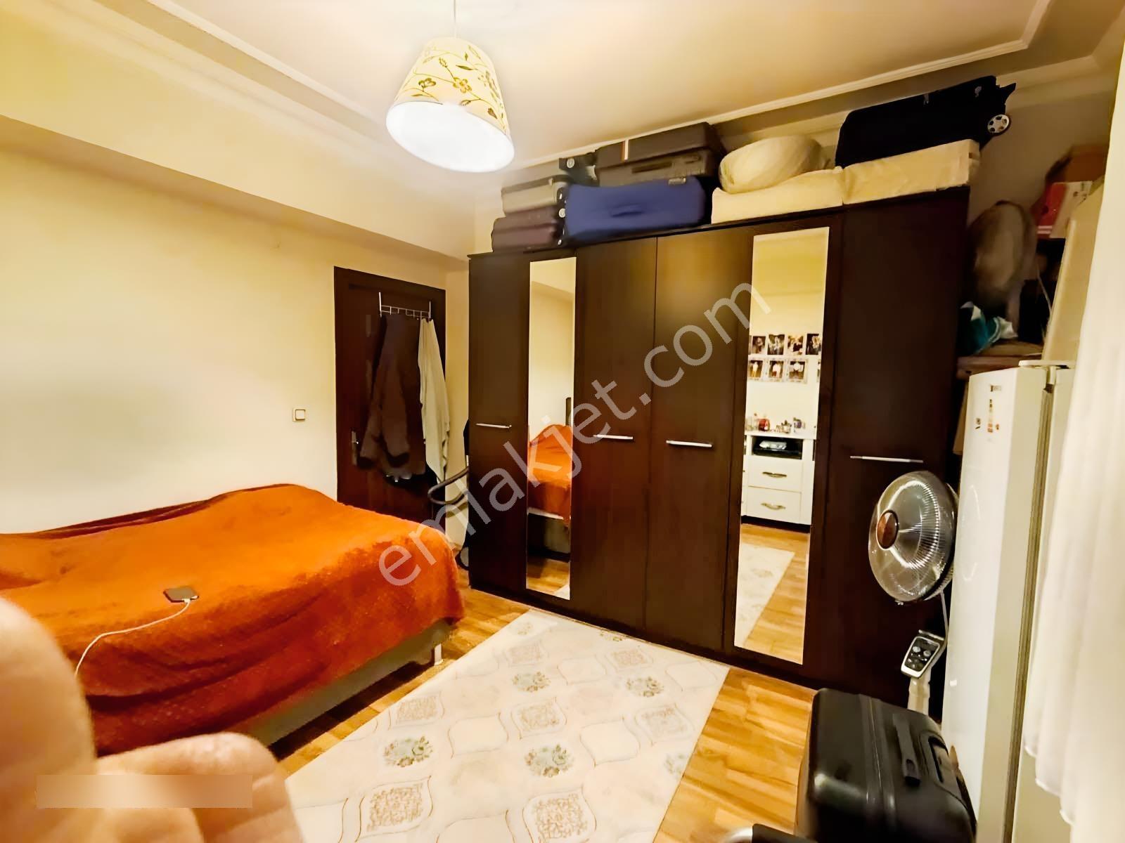 Satılık 2+1 85 M2 Ara Kat Arsa Tapulu Aydınlar Mahallesi - Görsel 17