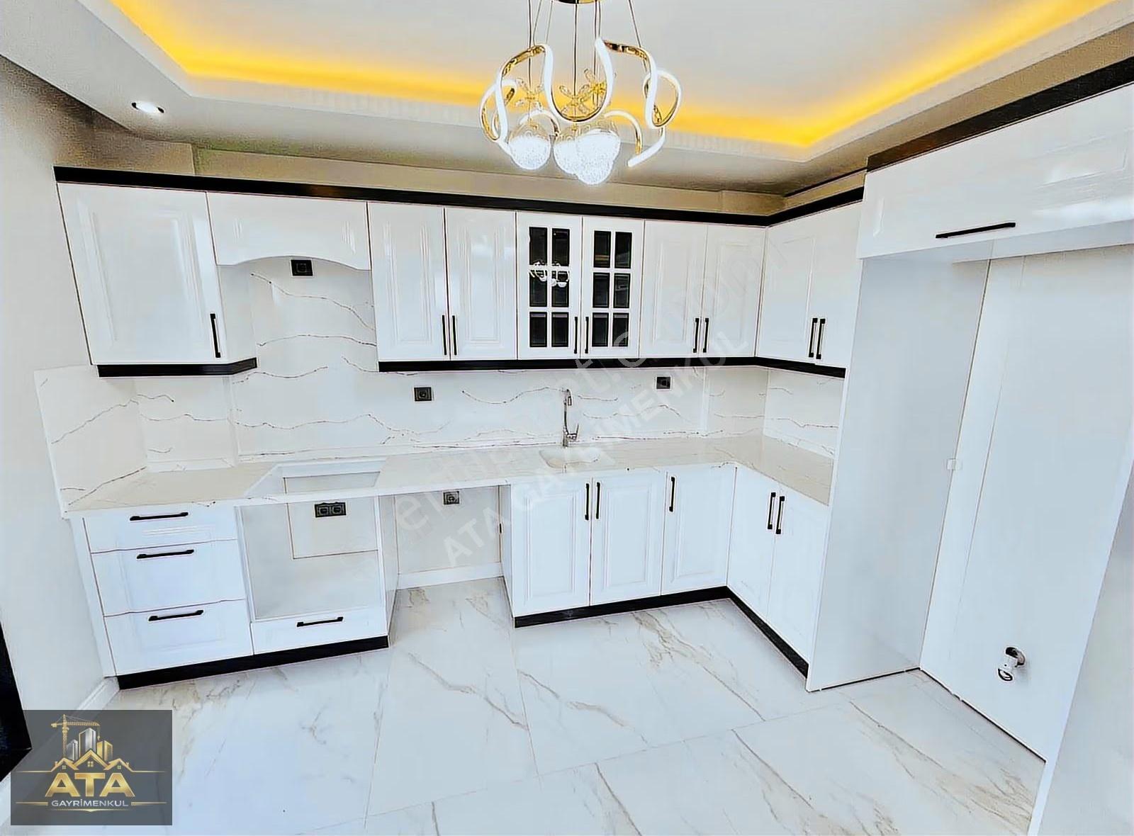 ^^ Şaheşer Köşe Başı ^^ Müstakil Geniş Bahçeli İskanlı Lüx Villa - Görsel 3