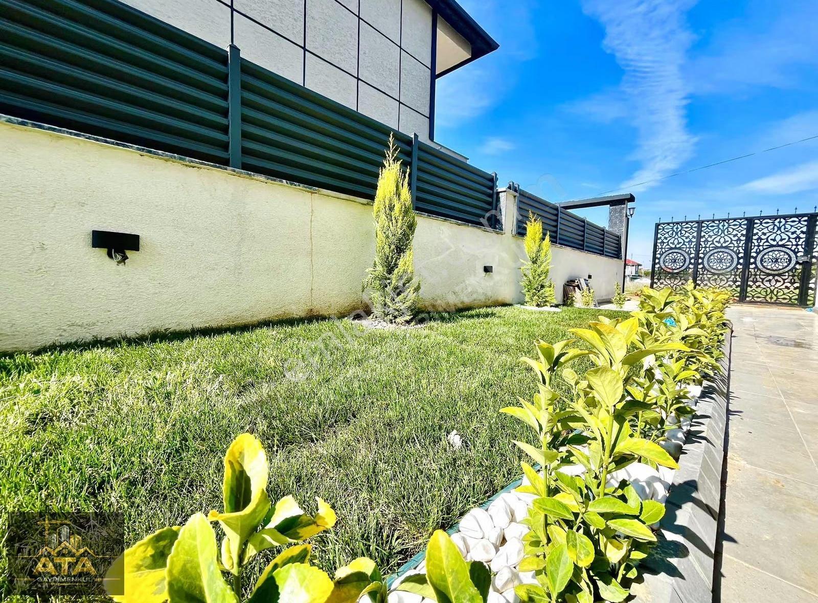 ꧂꧂şık Tasarıma Sahip Denize Yakın Geniş Bahçeli 4+1 Lüx Villa..! - Görsel 10