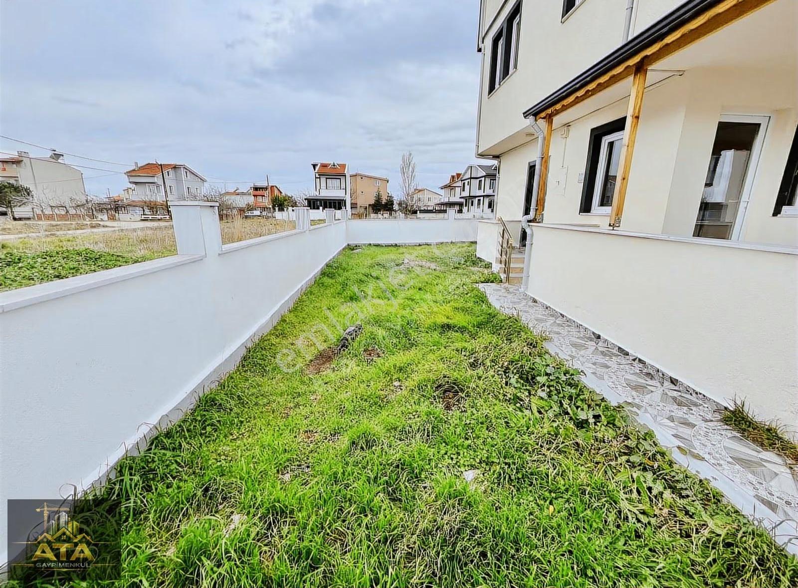 ^^ Geniş Bahçeli ^^ Merkezi Konumda Teraslı Harika Villa??? - Görsel 26