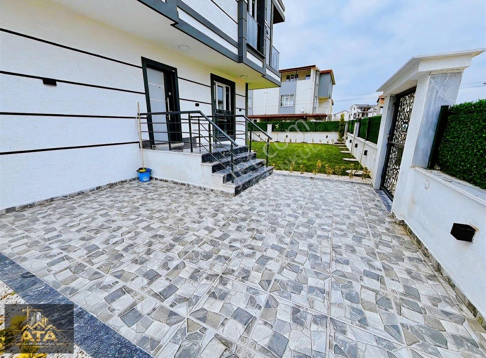 ꧂꧂ 4+1 Çok Şık Tasarıma Sahip // Geniş Bahçeli Köşe Villa..! - Görsel 18