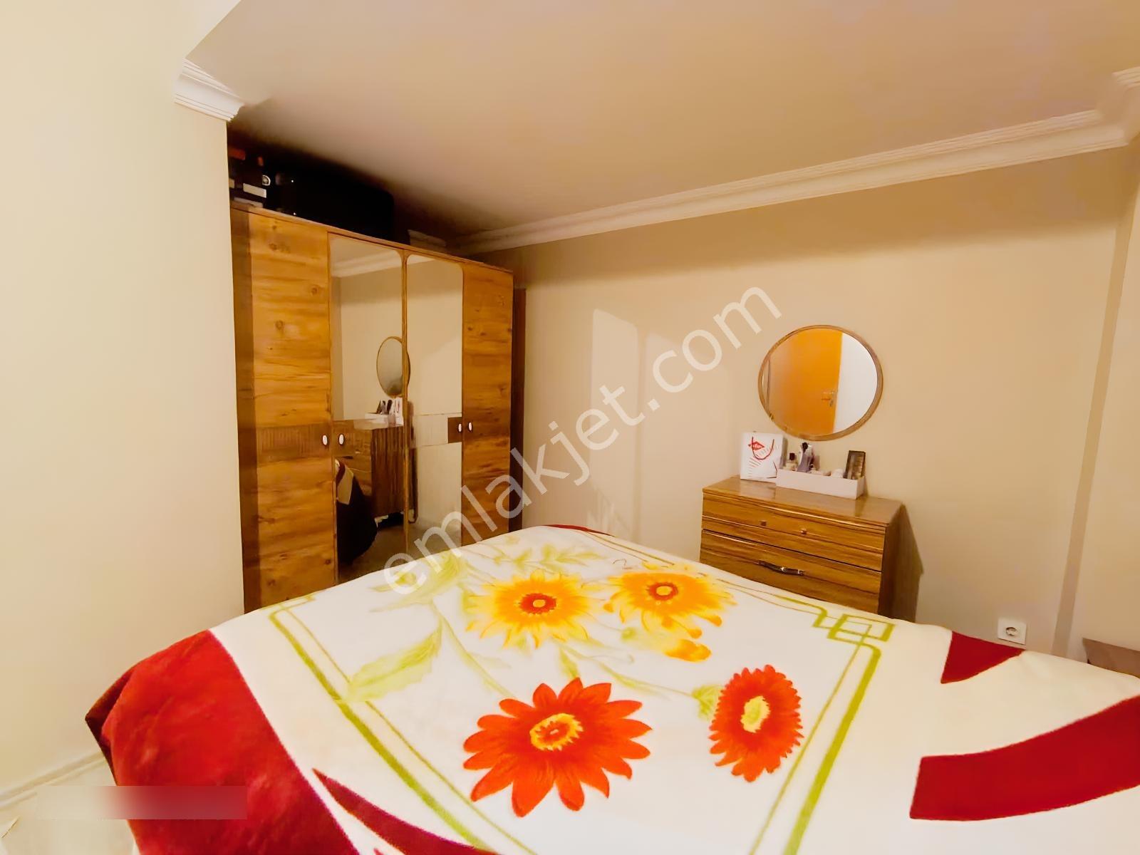 Satılık 3+1 130 M2 Yüksek Giriş Ters Dubleks Safa Mah - Görsel 31