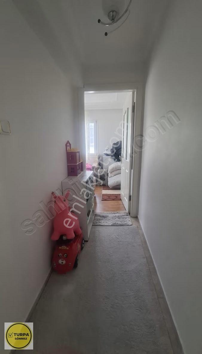 Menderes'te Krediye Uygun, Bakımlı 3+1 Bahçe Manzaralı Daire - Görsel 15