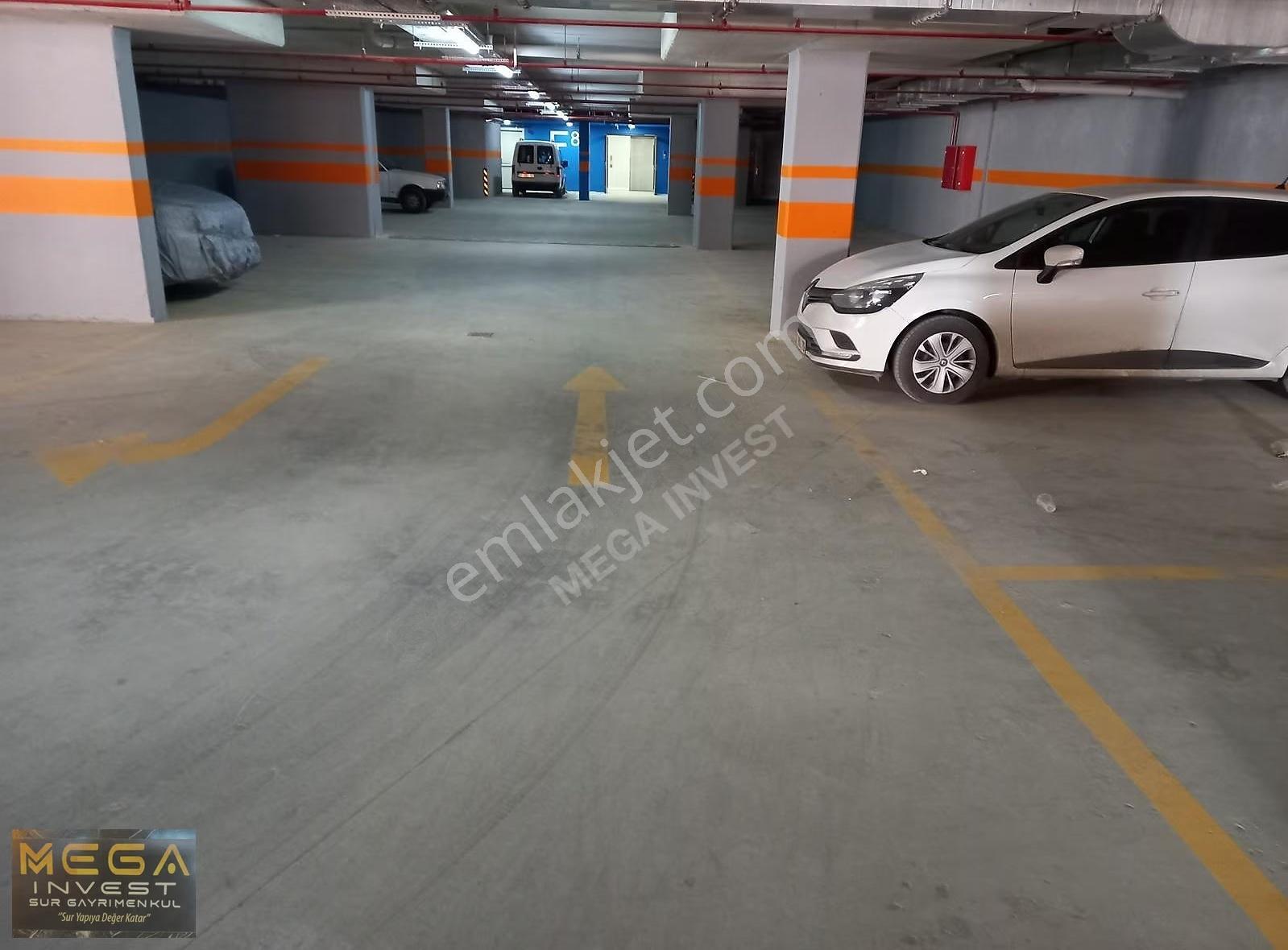 Mega İnvest'den Surcadde'de Ful Eşyalı Kiralık 1+1 61 M2 Daire - Görsel 8
