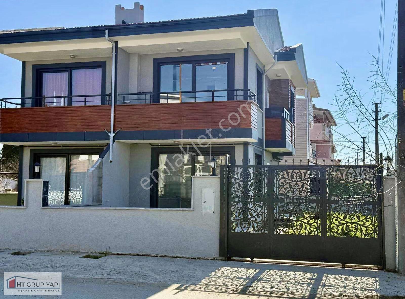 ▅▇ht Grup▇▅köşebaşı Geniş Bahçeli Denize Yakın Villa - Görsel 21