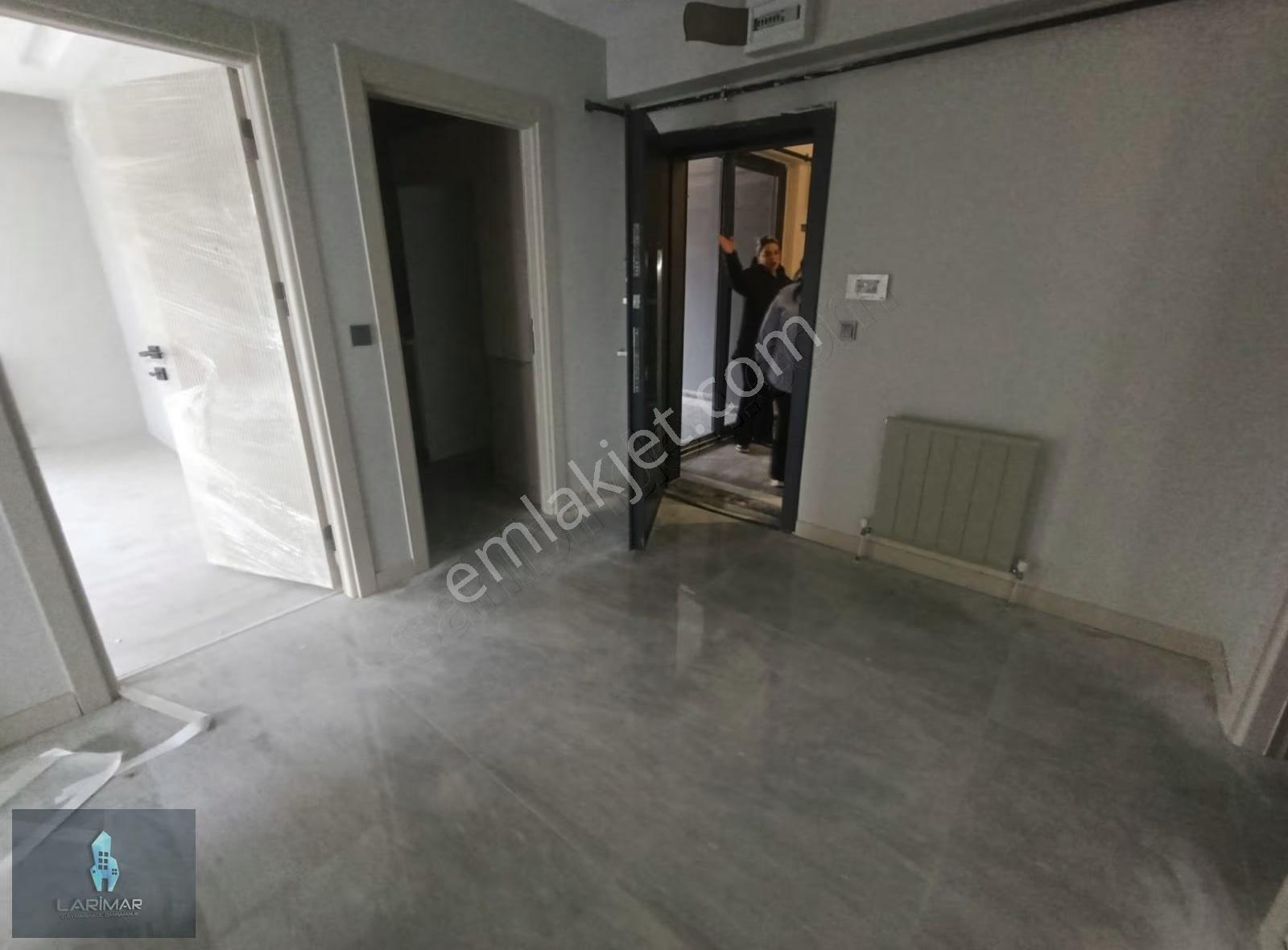 Hazardağlı Kavşağı Karabulut Plazada Köşe Ofis - Görsel 22