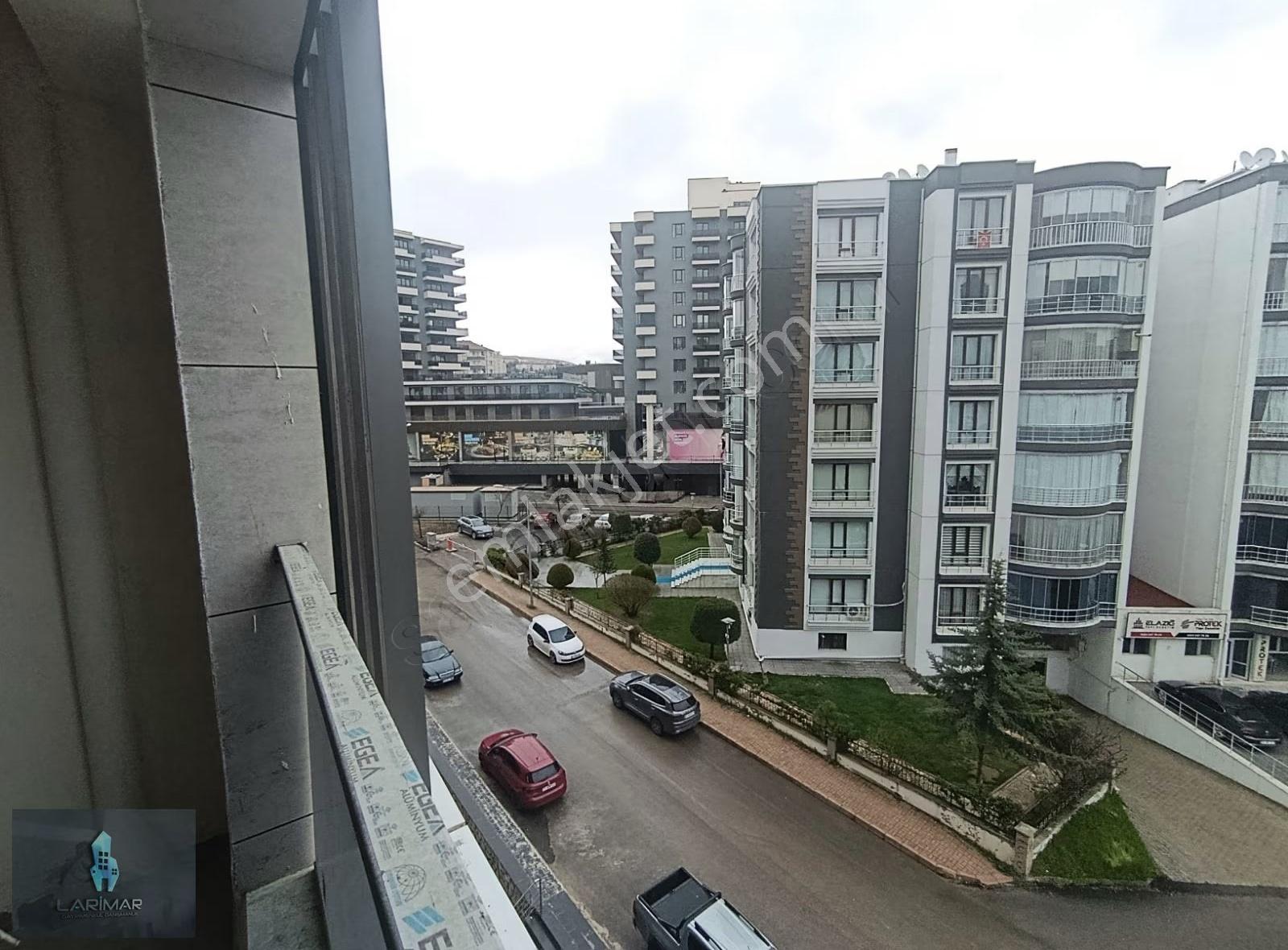 Hazardağlı Kavşağı Karabulut Plazada Köşe Ofis - Görsel 15