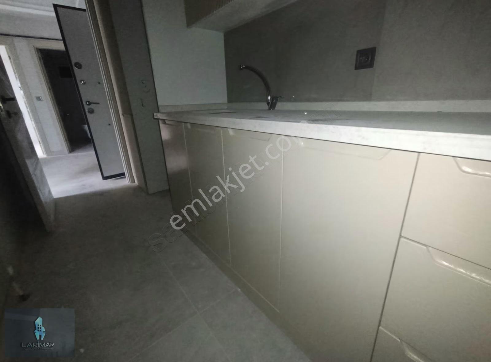 Hazardağlı Kavşağı Karabulut Plazada Tabela Değeri Yüksek Köşe - Görsel 26