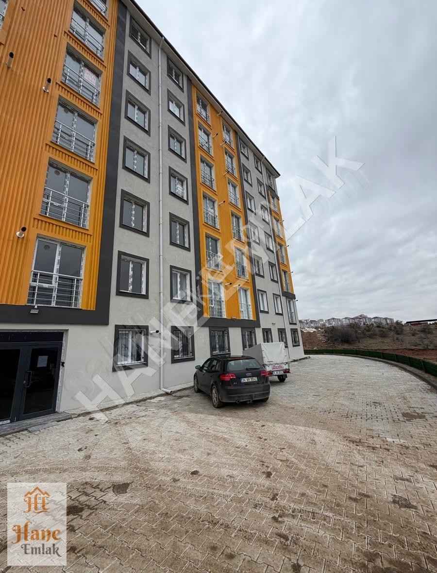 Hane Emlak'tan Sıfır Yapı Ful Eşyalı 1+1 Satılık Daire