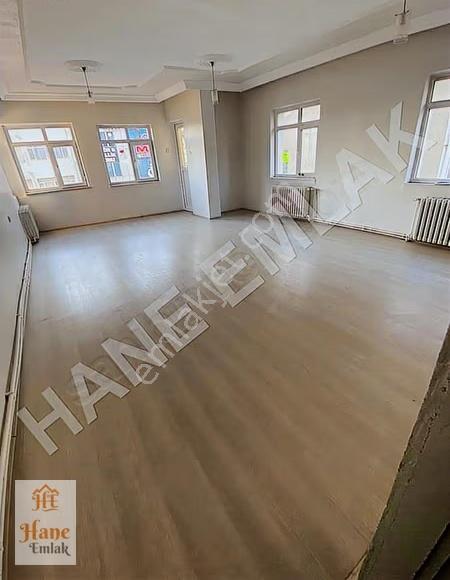 Hane Emlak'tan Merkezde Kiralık Ofis - Görsel 6