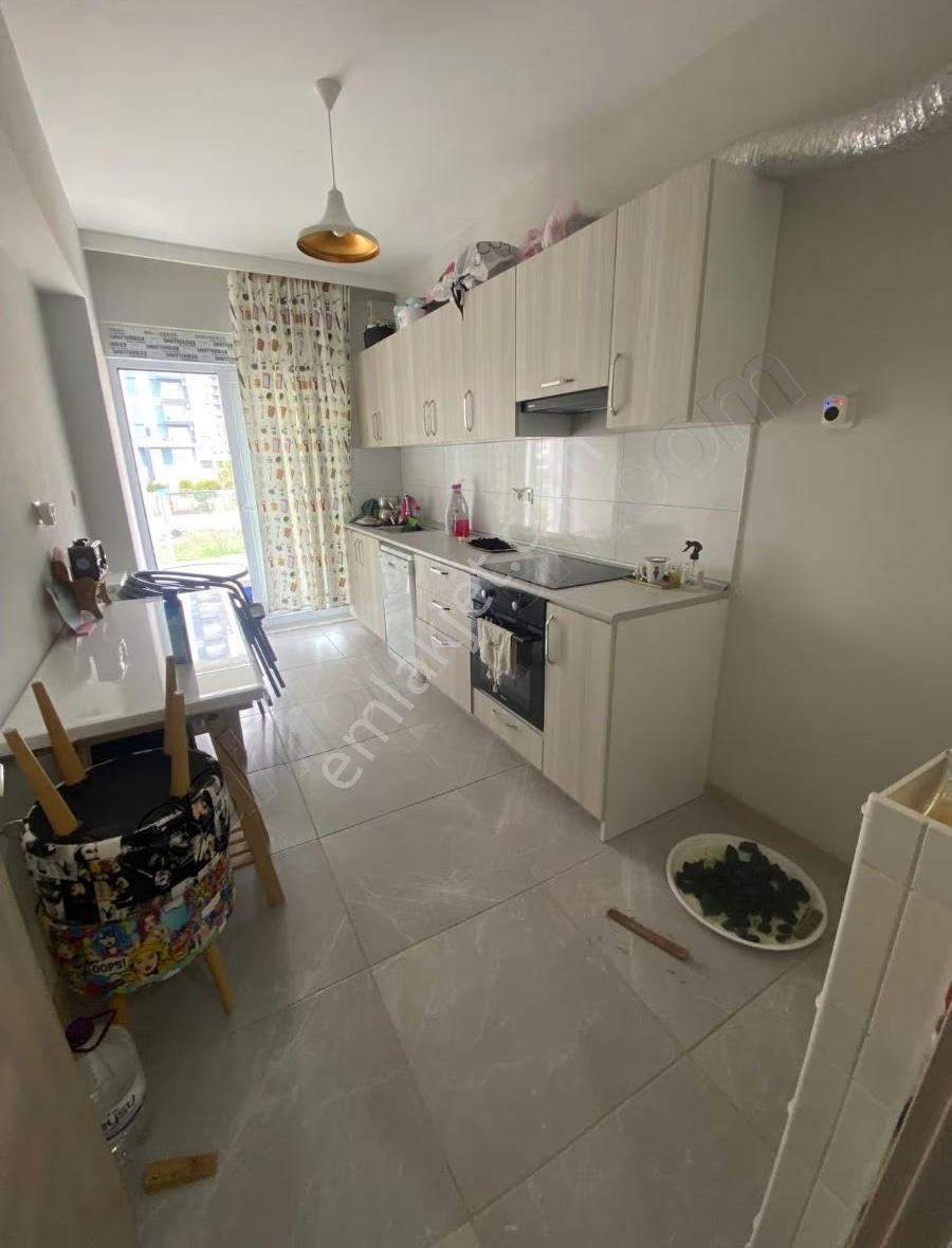 Gunes Evlerinde 3+1 Ara Katta Doğalgazlı Sitede Daire - Görsel 13