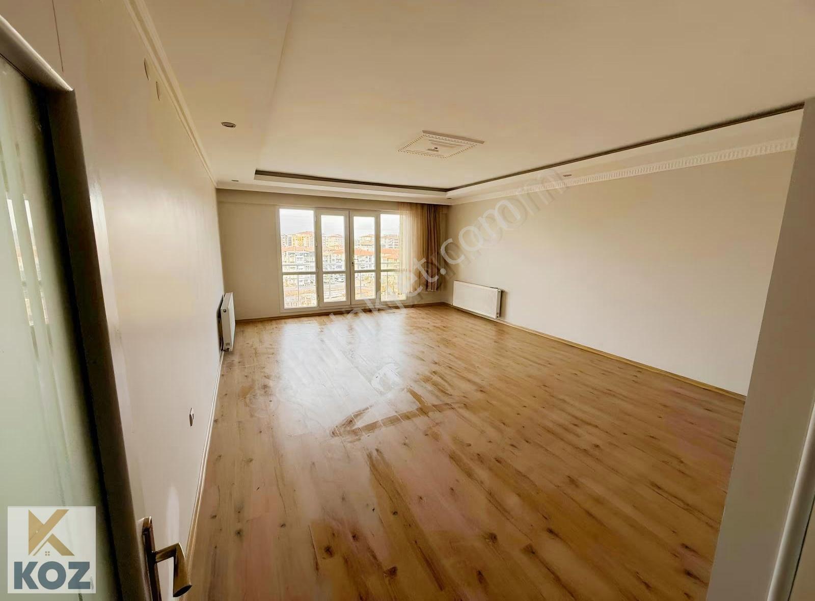 Koz Emlak'tan Fahri Kayahan Blv. 4.5+1 Kiralık Daire - Görsel 7