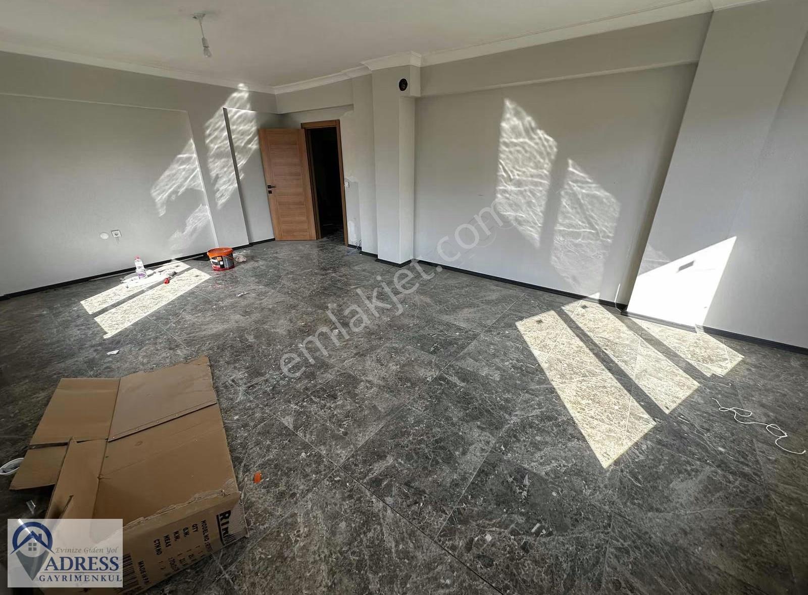 Natoyolu Caddesinde 230 Metrekare Kiralık Ofis Katı - Görsel 7